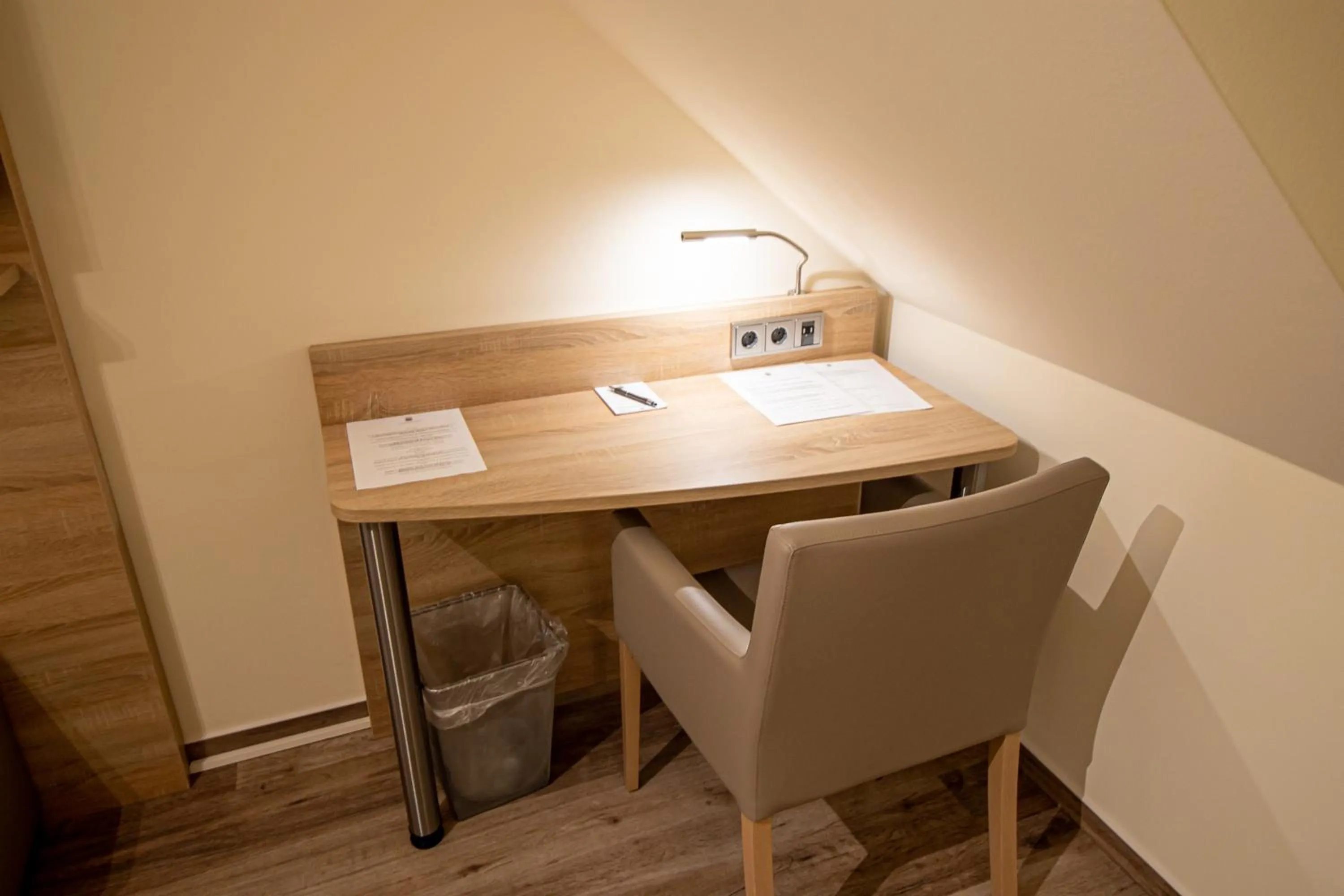 Seating area in Hotel Fallersleber Spieker