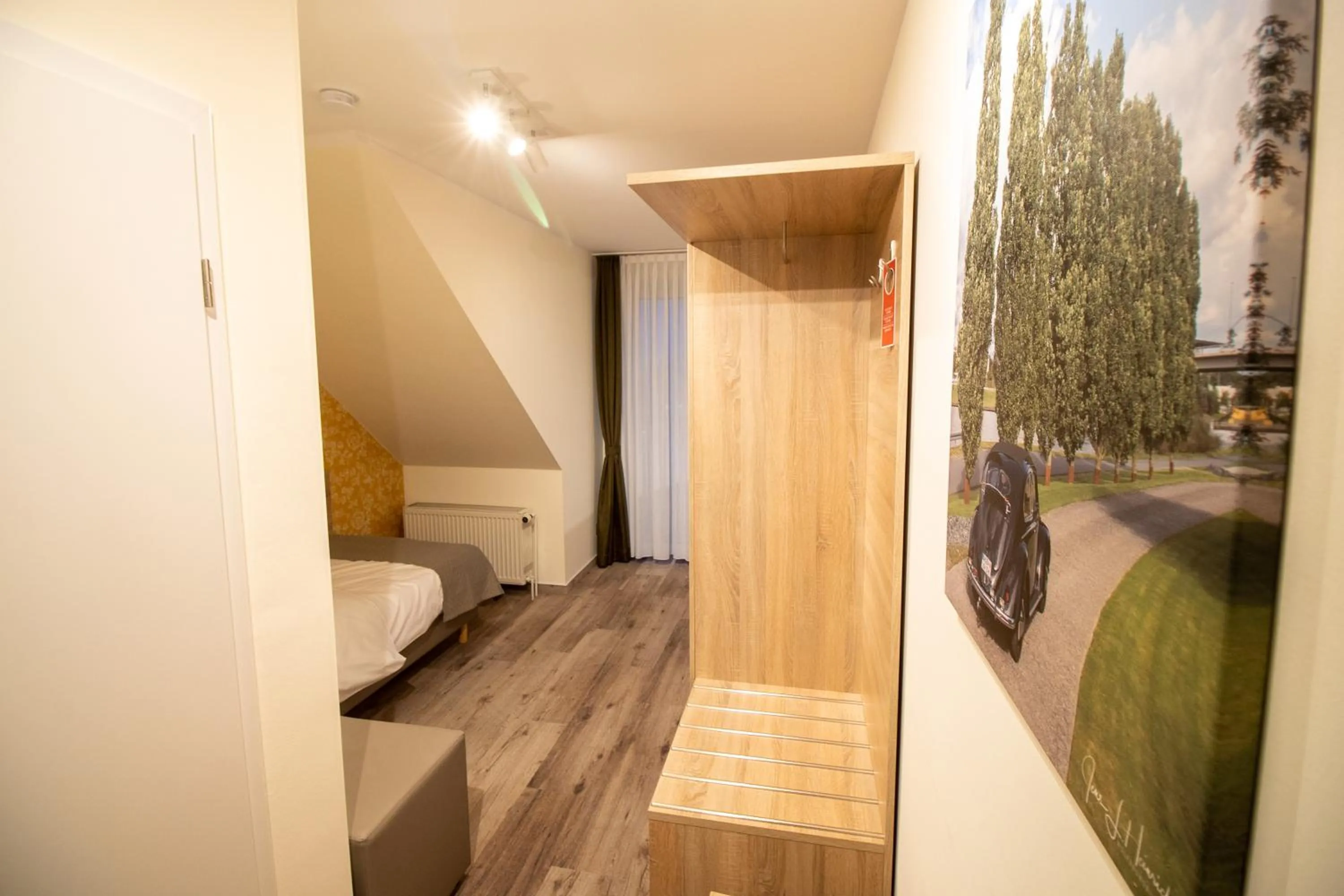 Photo of the whole room, Bed in Hotel Fallersleber Spieker