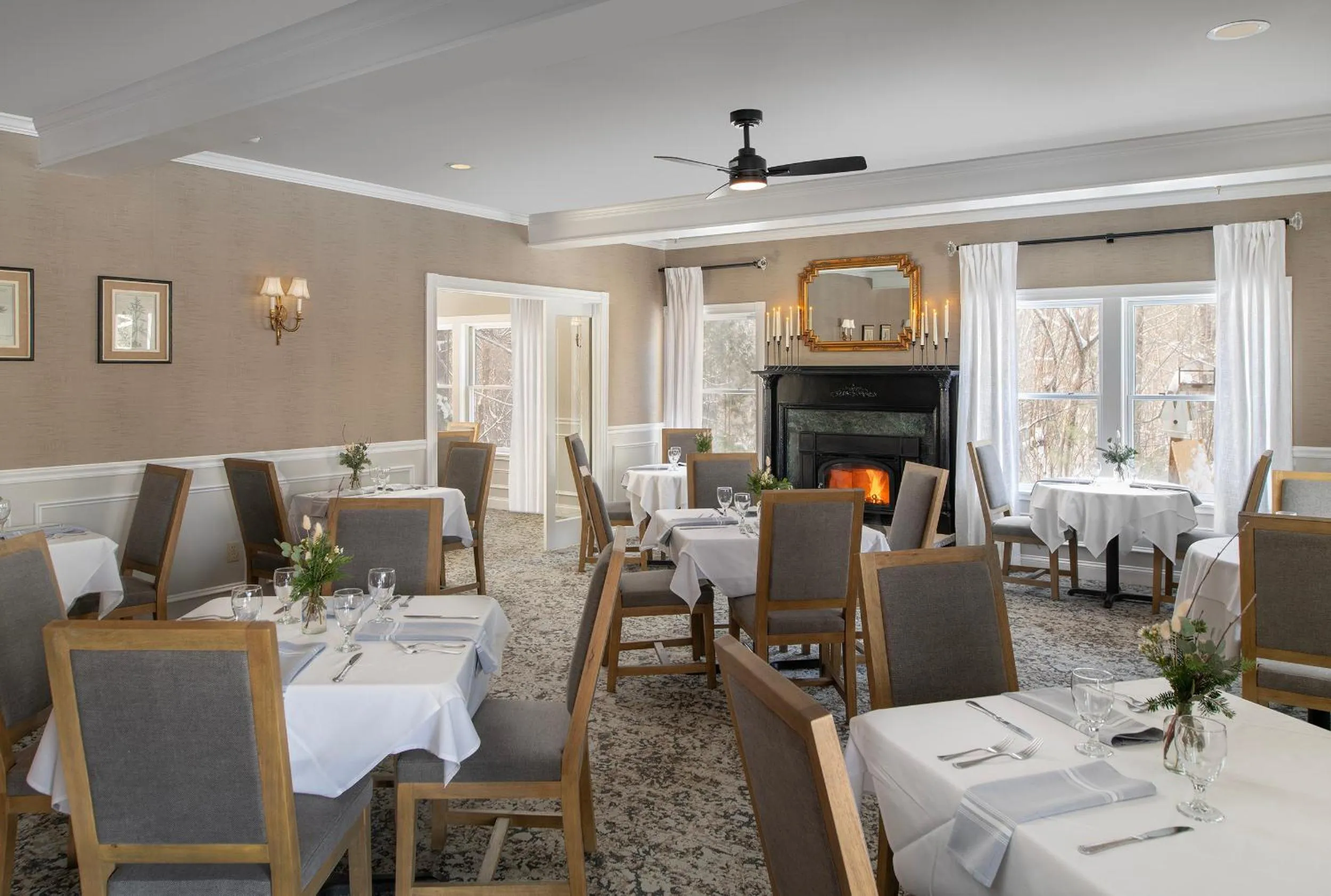 Restaurant/places to eat in The Inn at Thorn Hill