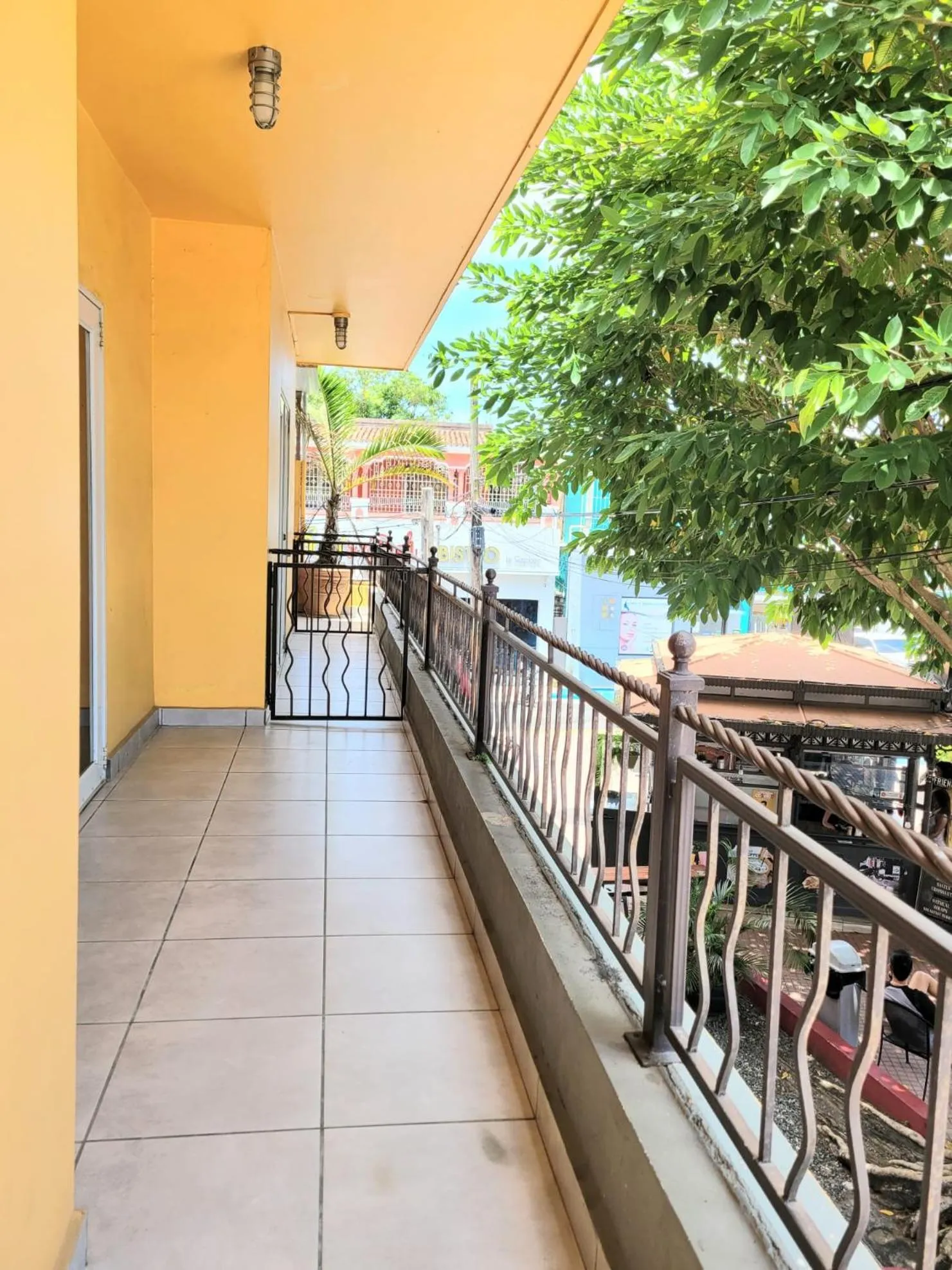 Balcony/Terrace in Rincon Plaza Hotel
