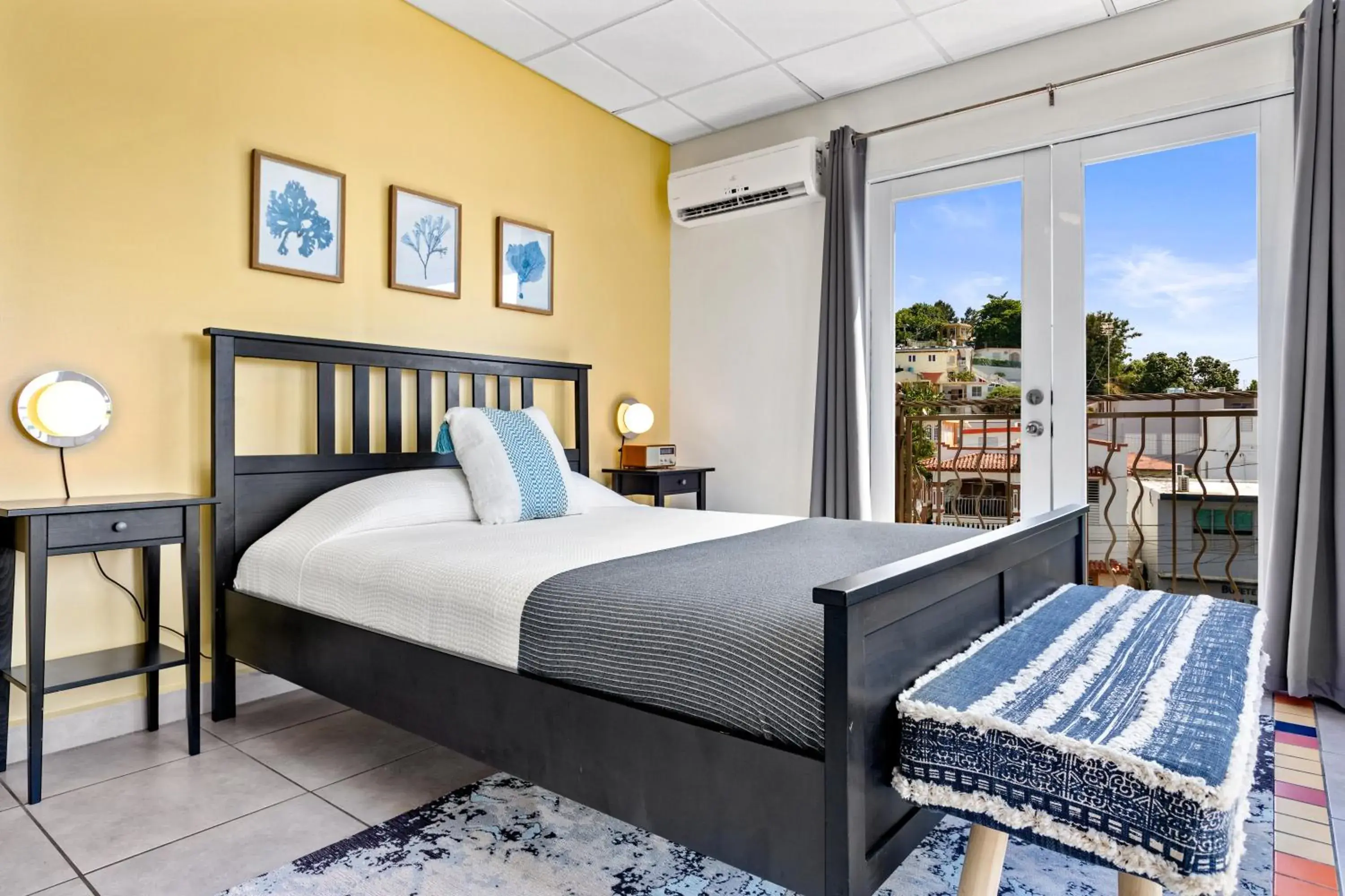 Superior Queen Room with City View in Rincon Plaza Hotel Superior Queen Room with City View in Rincon Plaza Hotel