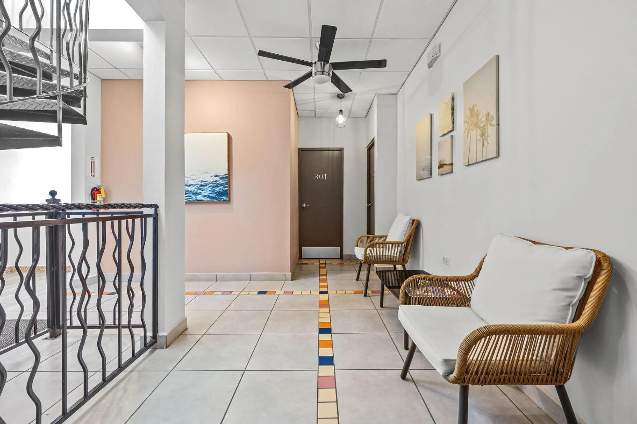 Living room in Rincon Plaza Hotel