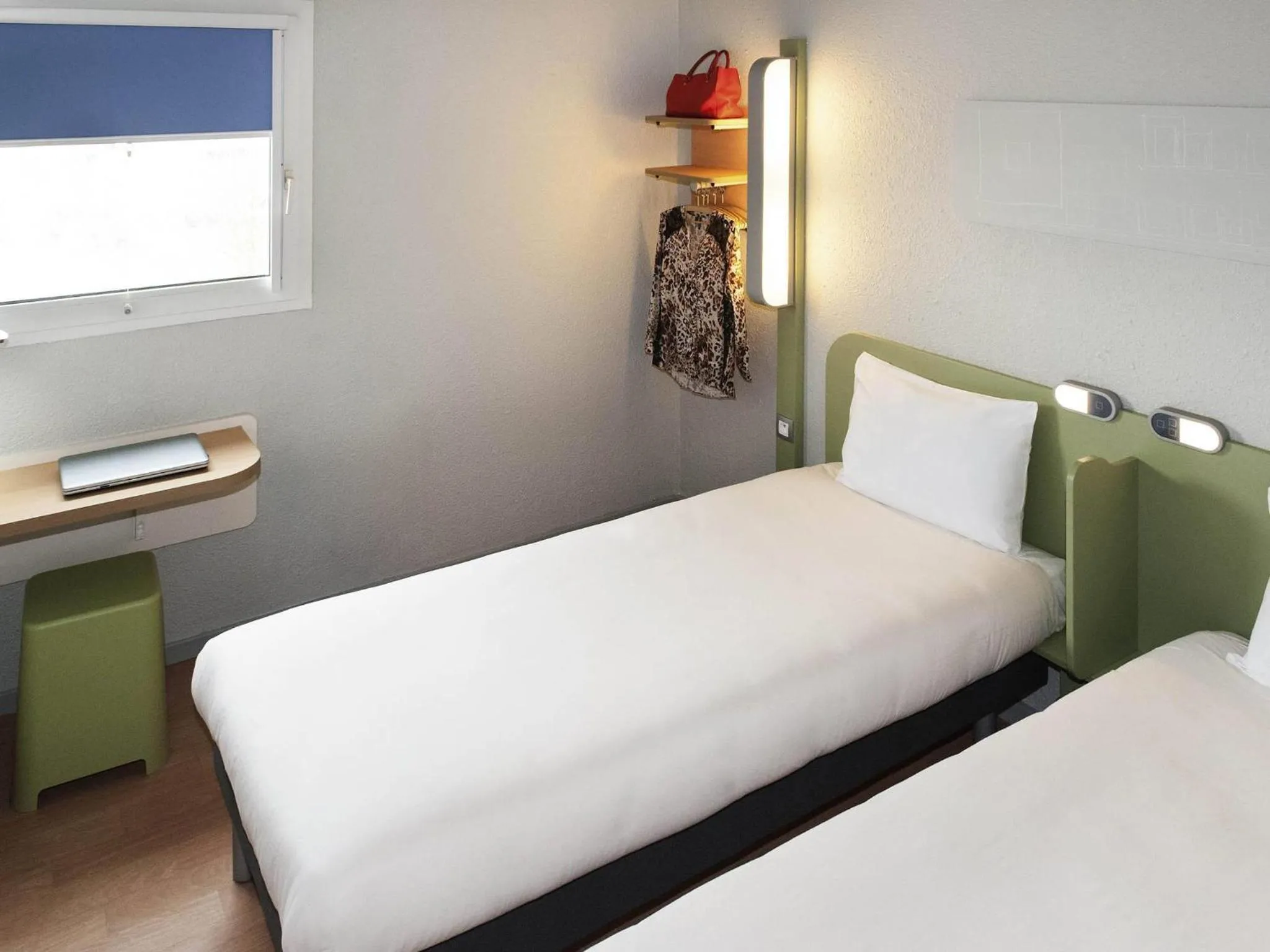 Bedroom, Bed in ibis budget Goussainville Charles de Gaulle
