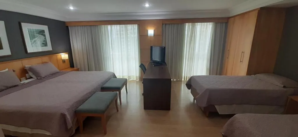 Bedroom, Bed in Mediterrâneo Flat - Apart-Hotel