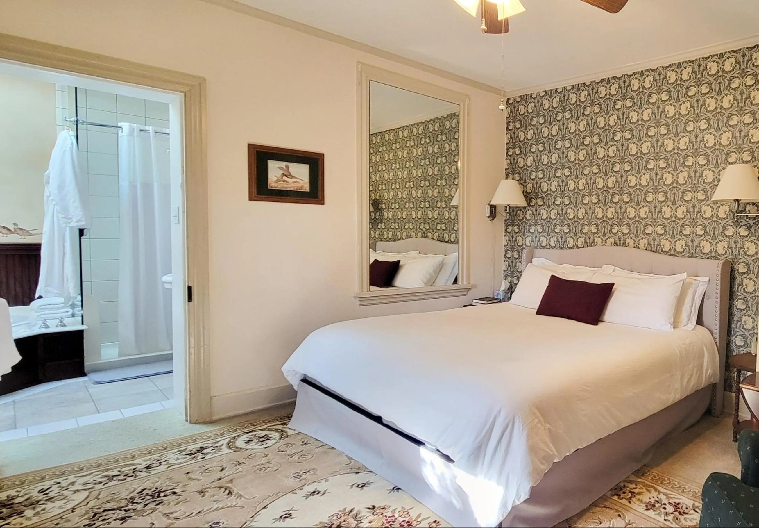 Bedroom, Bed in Pheasant Field Bed and Breakfast