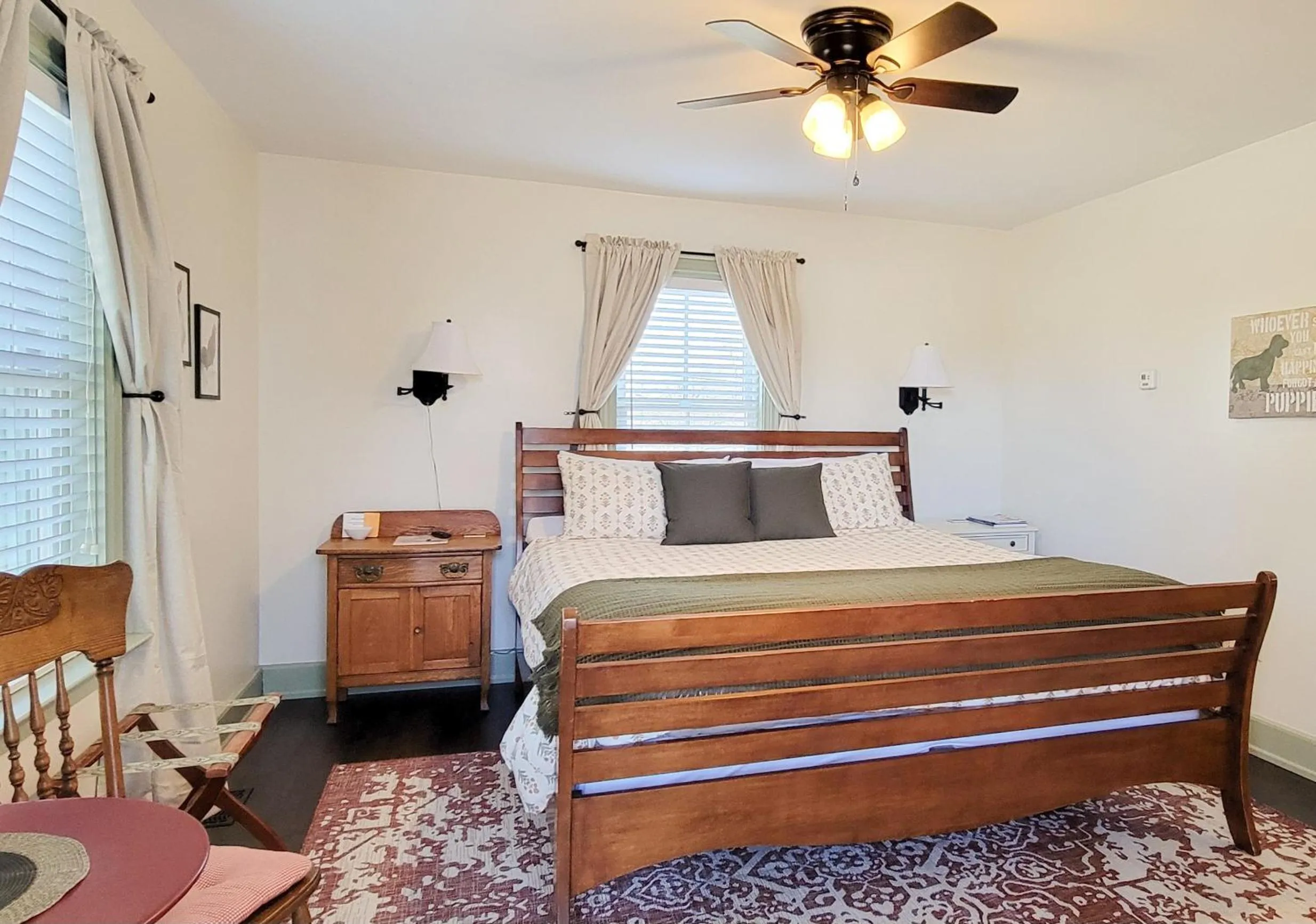 Bed in Pheasant Field Bed and Breakfast