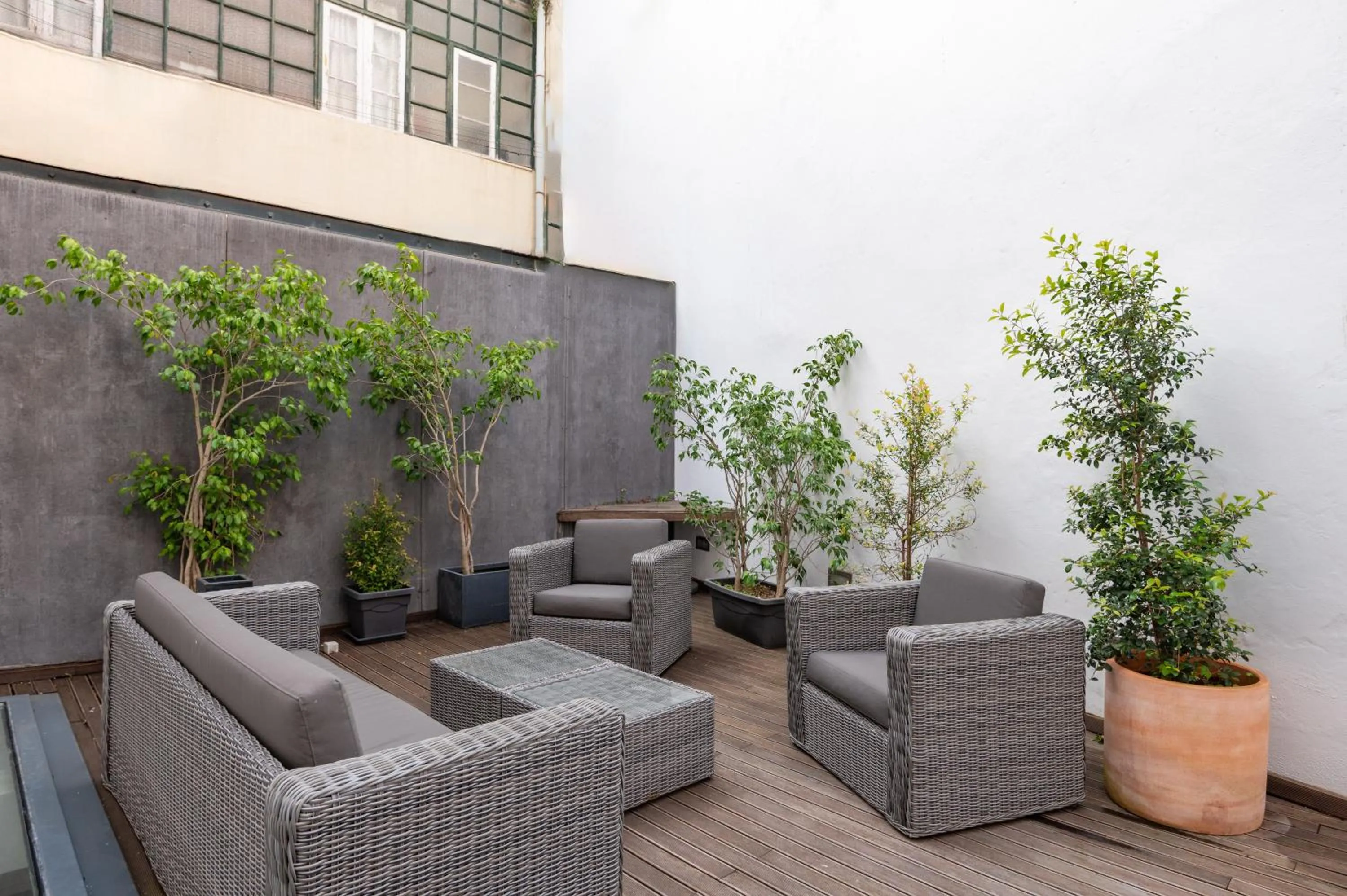 Balcony/Terrace in Bica FLH Suites