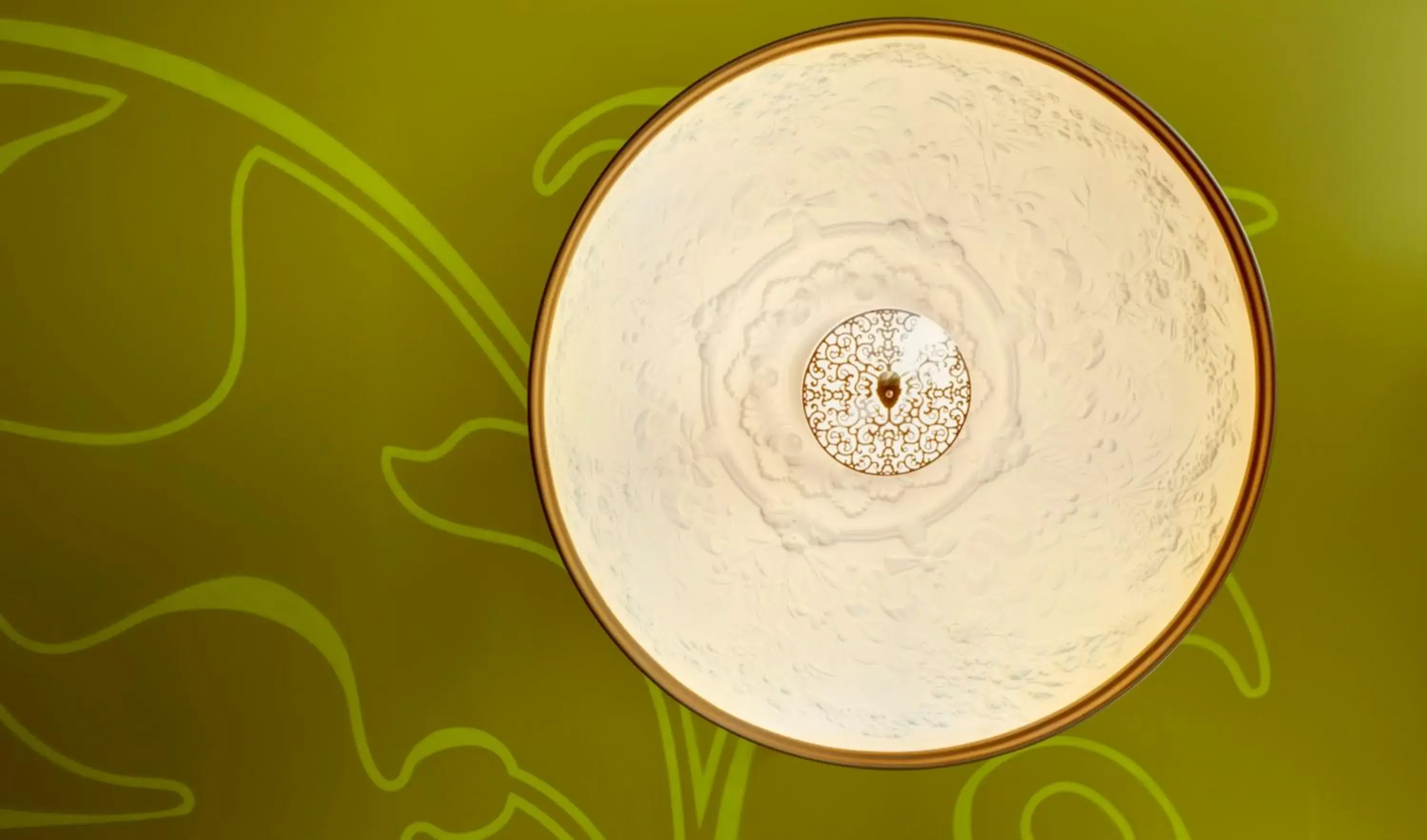 Large in Bellevue-Terminus - Urban Lifestyle Hotel Large in Bellevue-Terminus - Urban Lifestyle Hotel