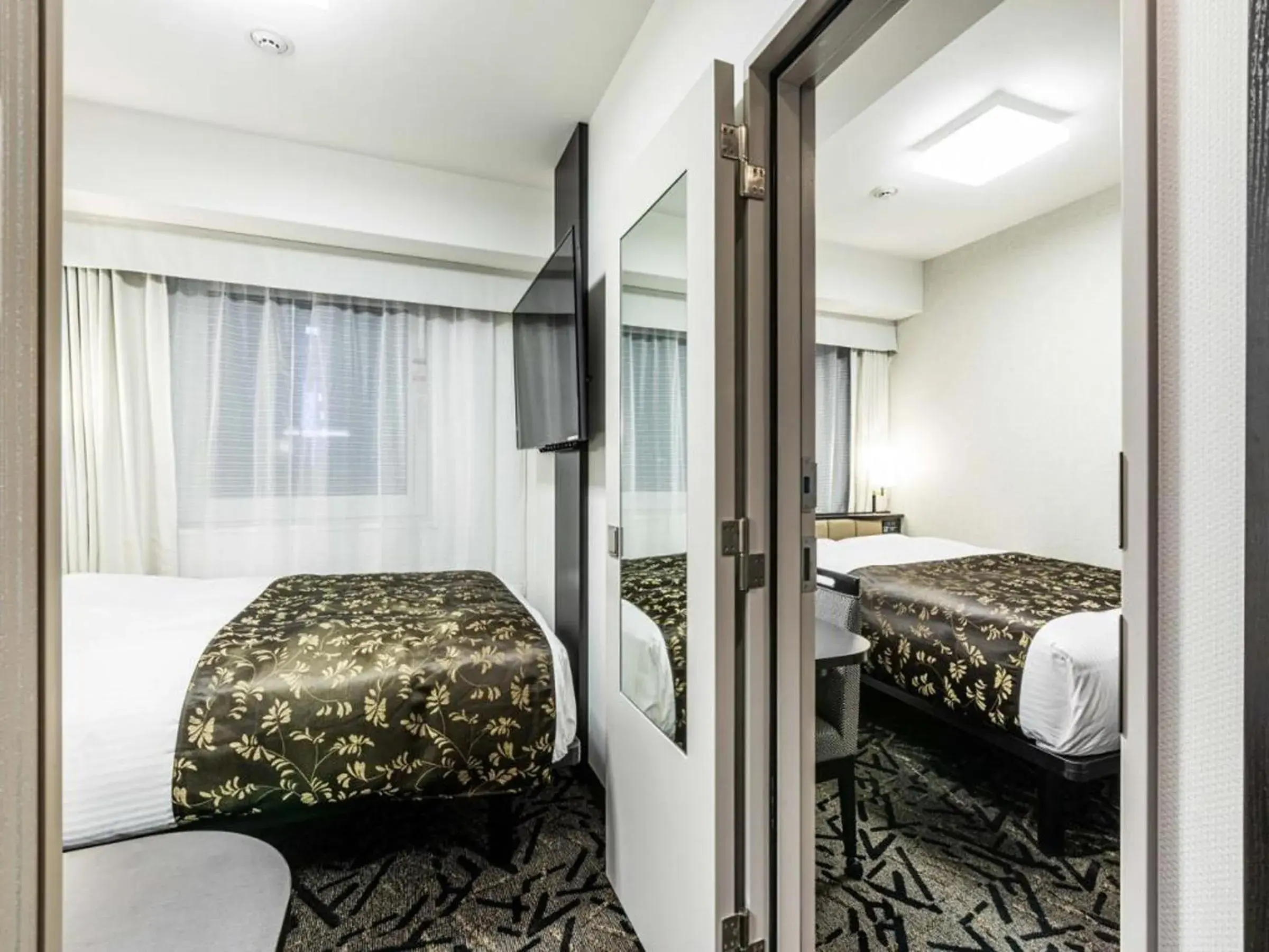 Connecting Room - Non-Smoking in APA Hotel Namba Ekihigashi Connecting Room - Non-Smoking in APA Hotel Namba Ekihigashi