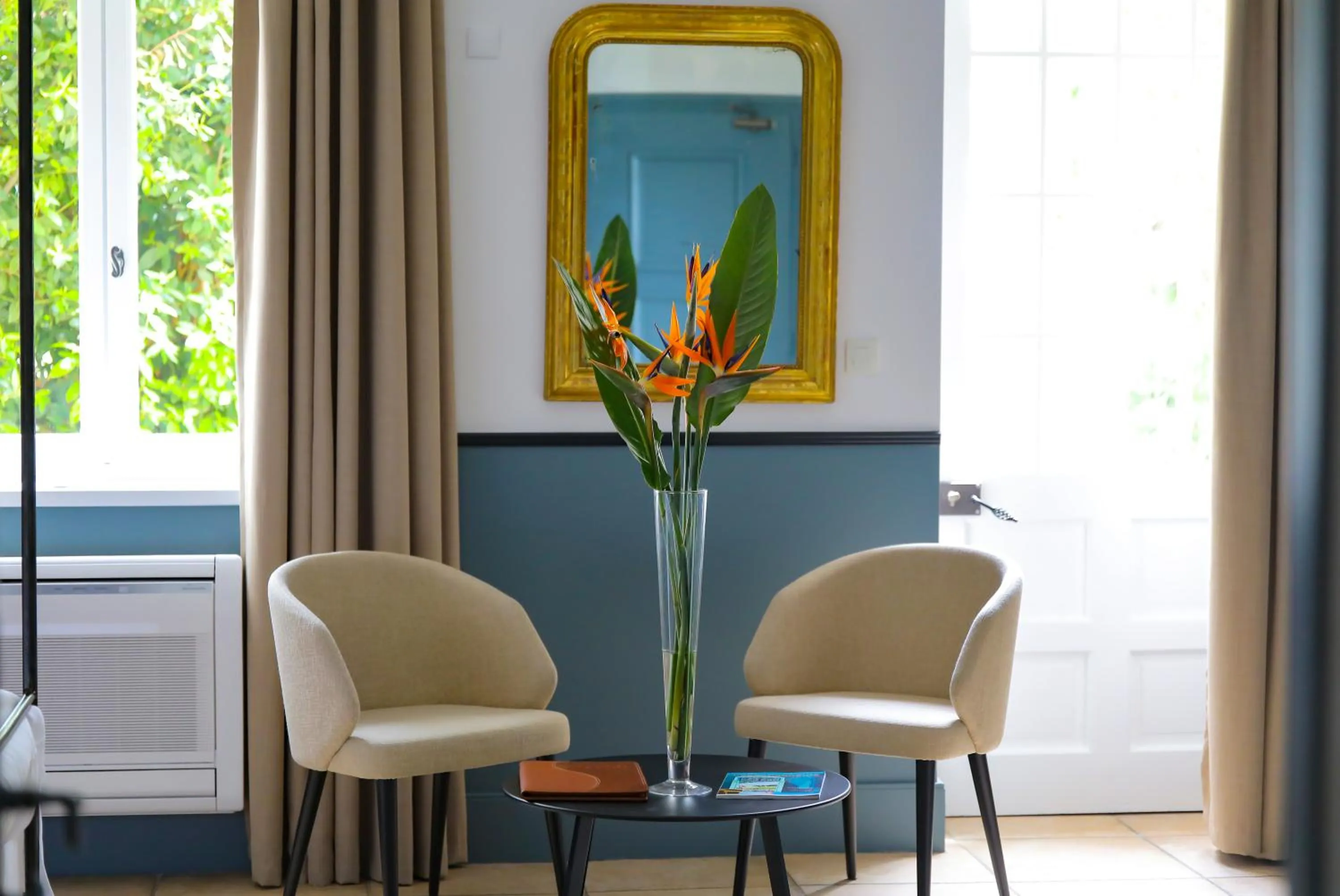 Property building in Hostellerie du Château des Fines Roches