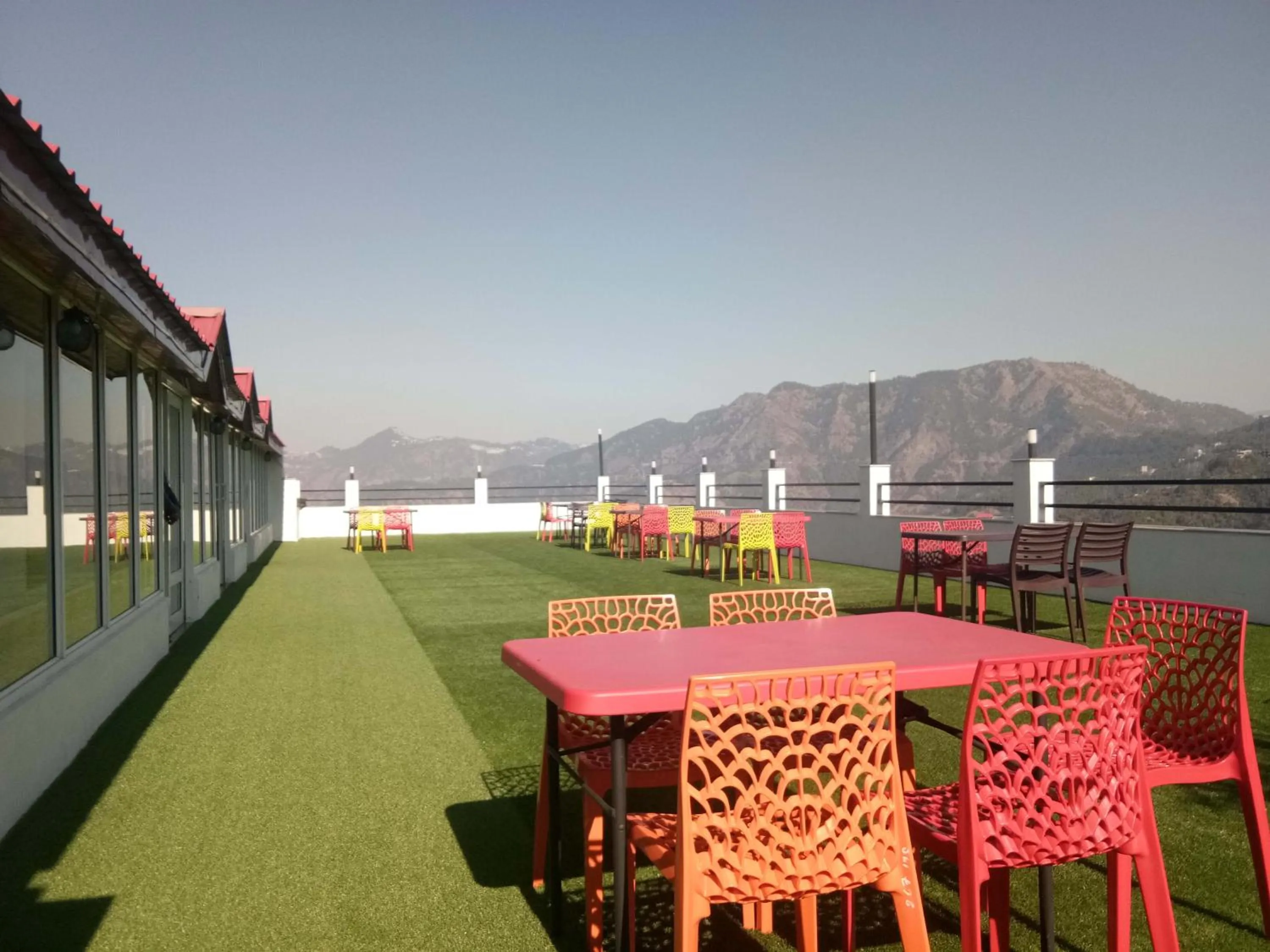 Restaurant/places to eat in Regenta Resort MARS Valley View Shoghi