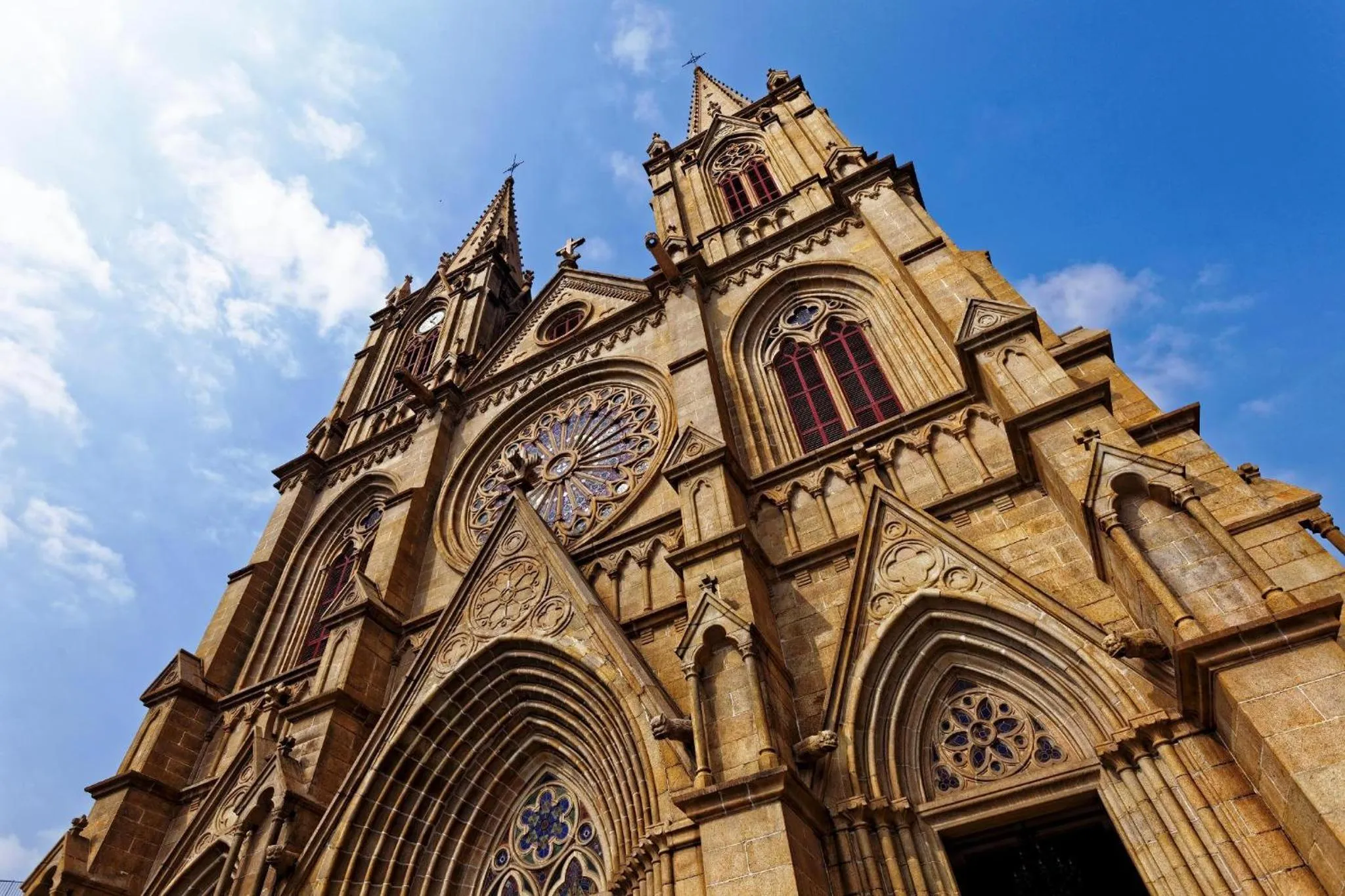 Nearby landmark in Guangzhou Seaman Club