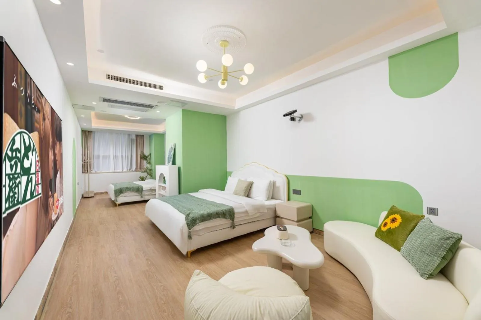 Bed in Guangzhou Seaman Club