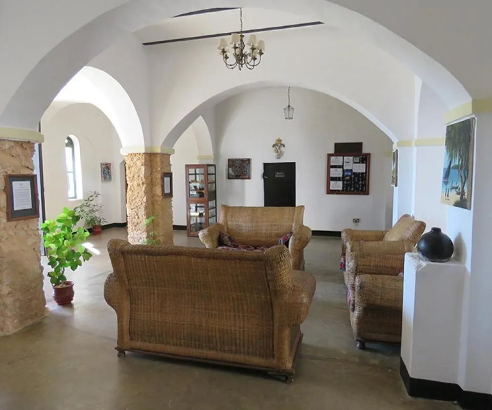 Communal lounge/ TV room in The Old Boma Hotel