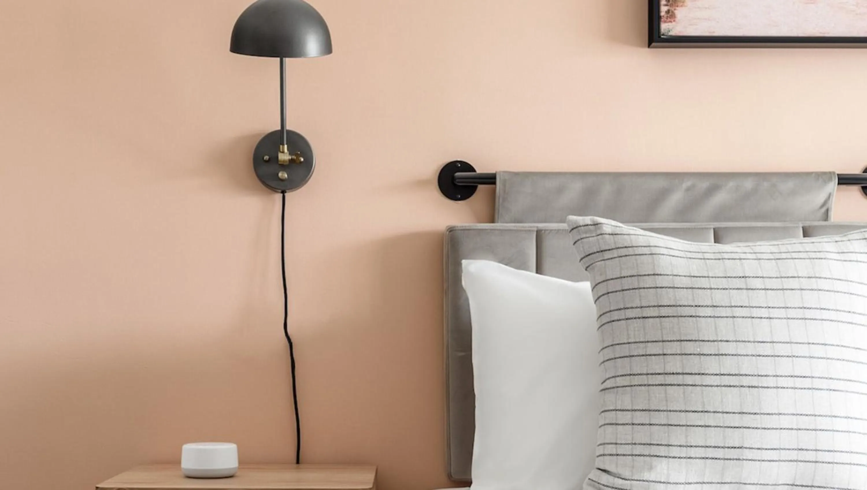 Photo of the whole room, Bed in Leland Hotel Palo Alto