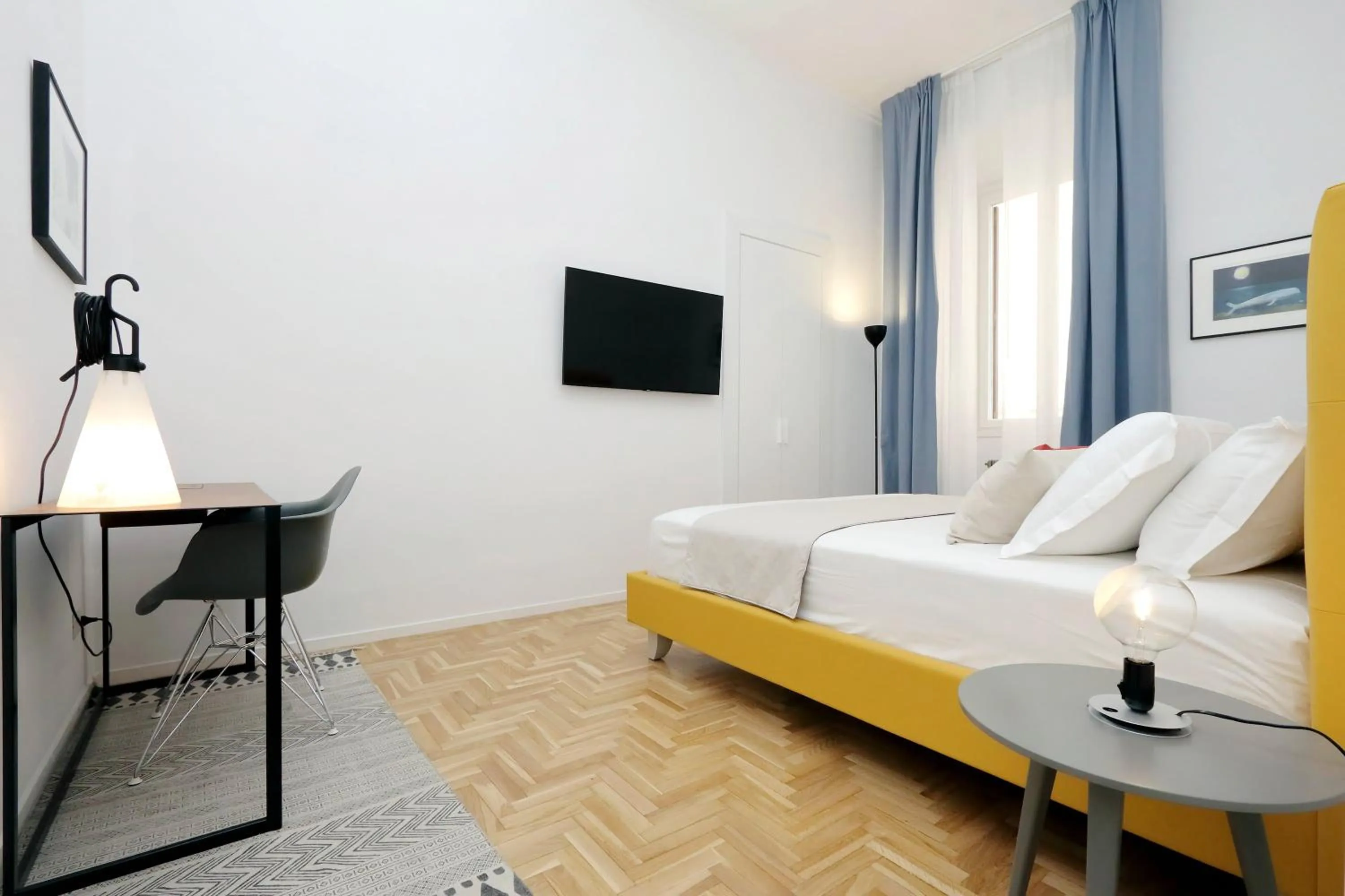 Bed in Propaganda Suites