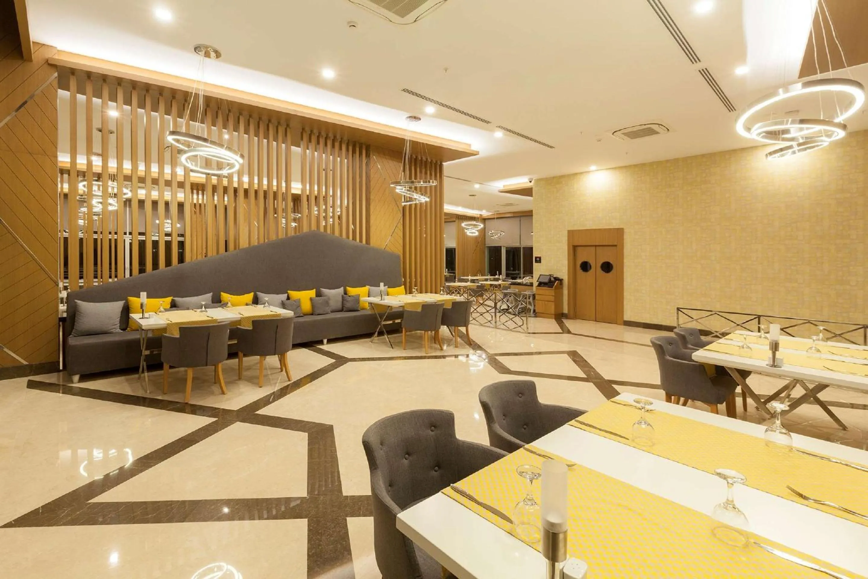 Restaurant/places to eat in Best Western Vib Antalya Hotel