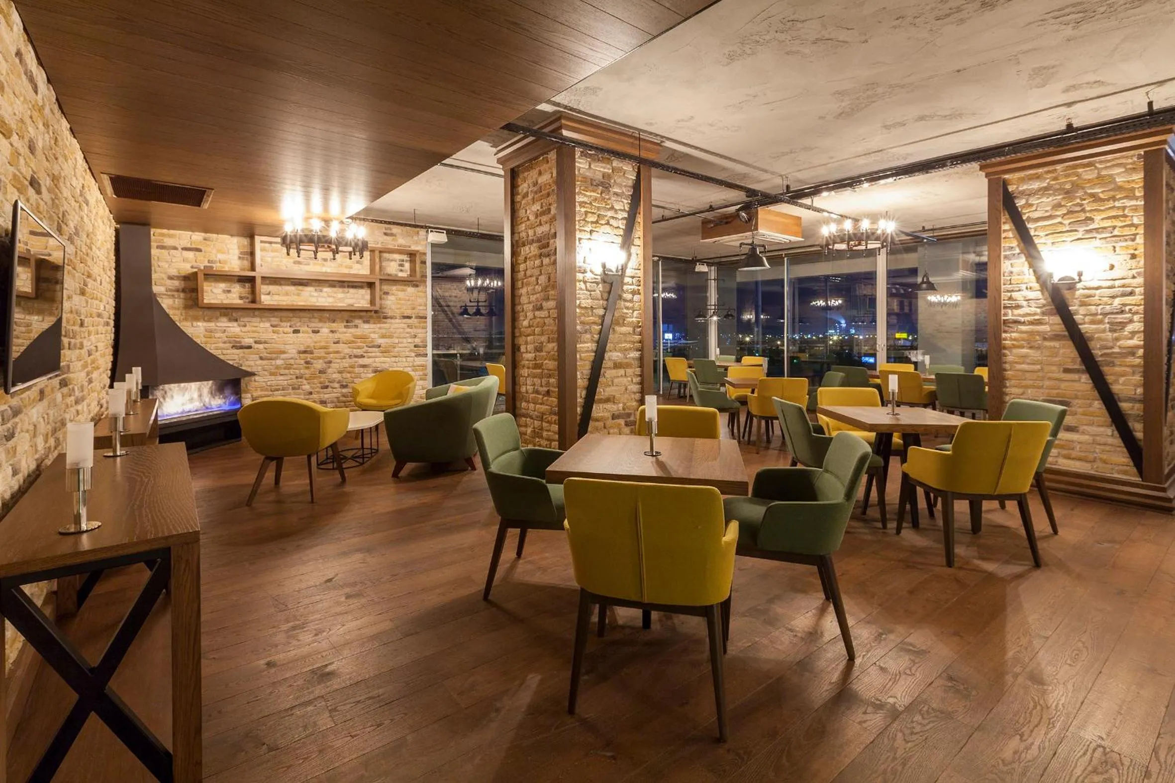 Communal lounge/ TV room in Best Western Vib Antalya Hotel