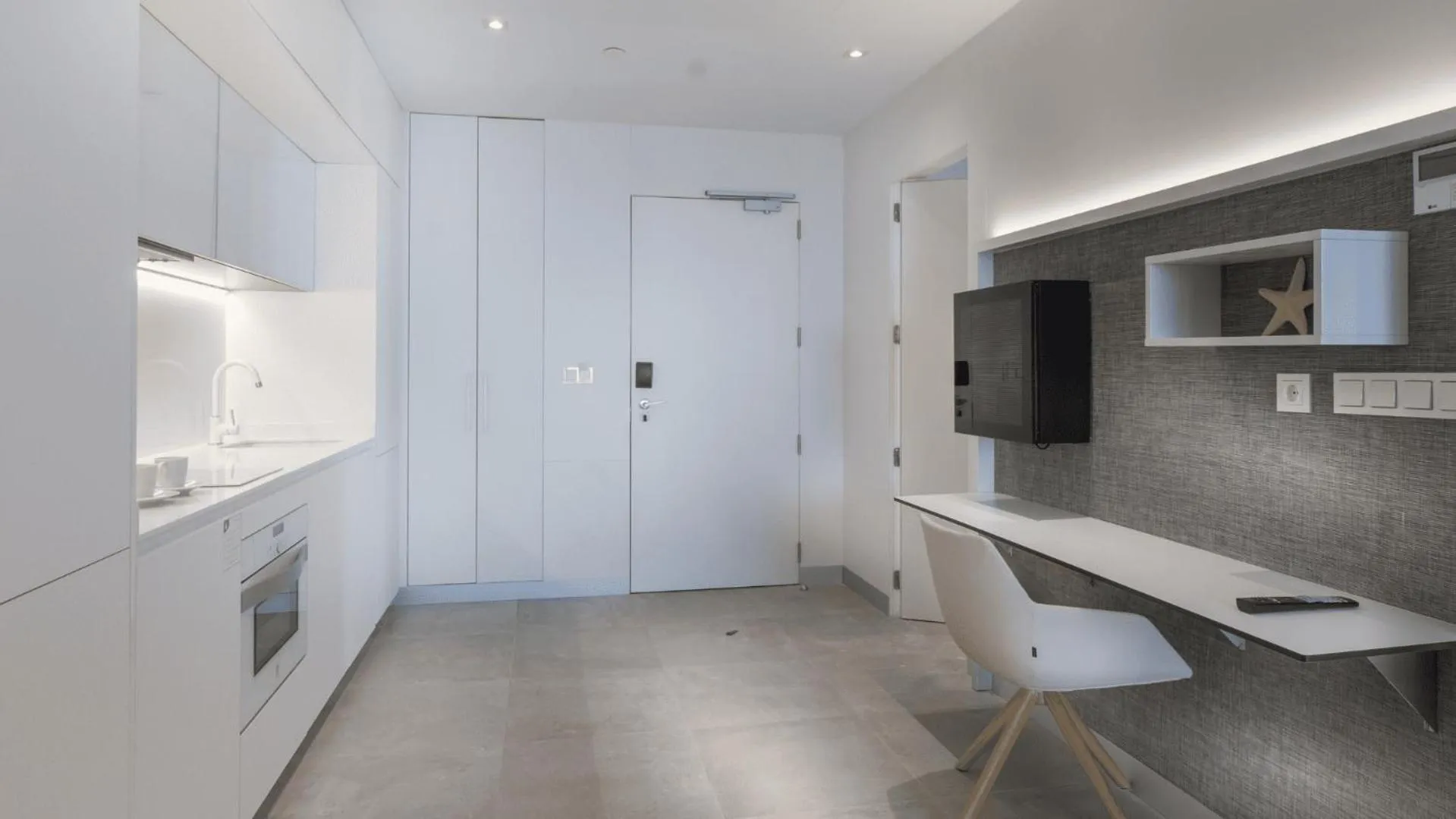 Kitchen or kitchenette in ESTIMAR Calpe Suitopia