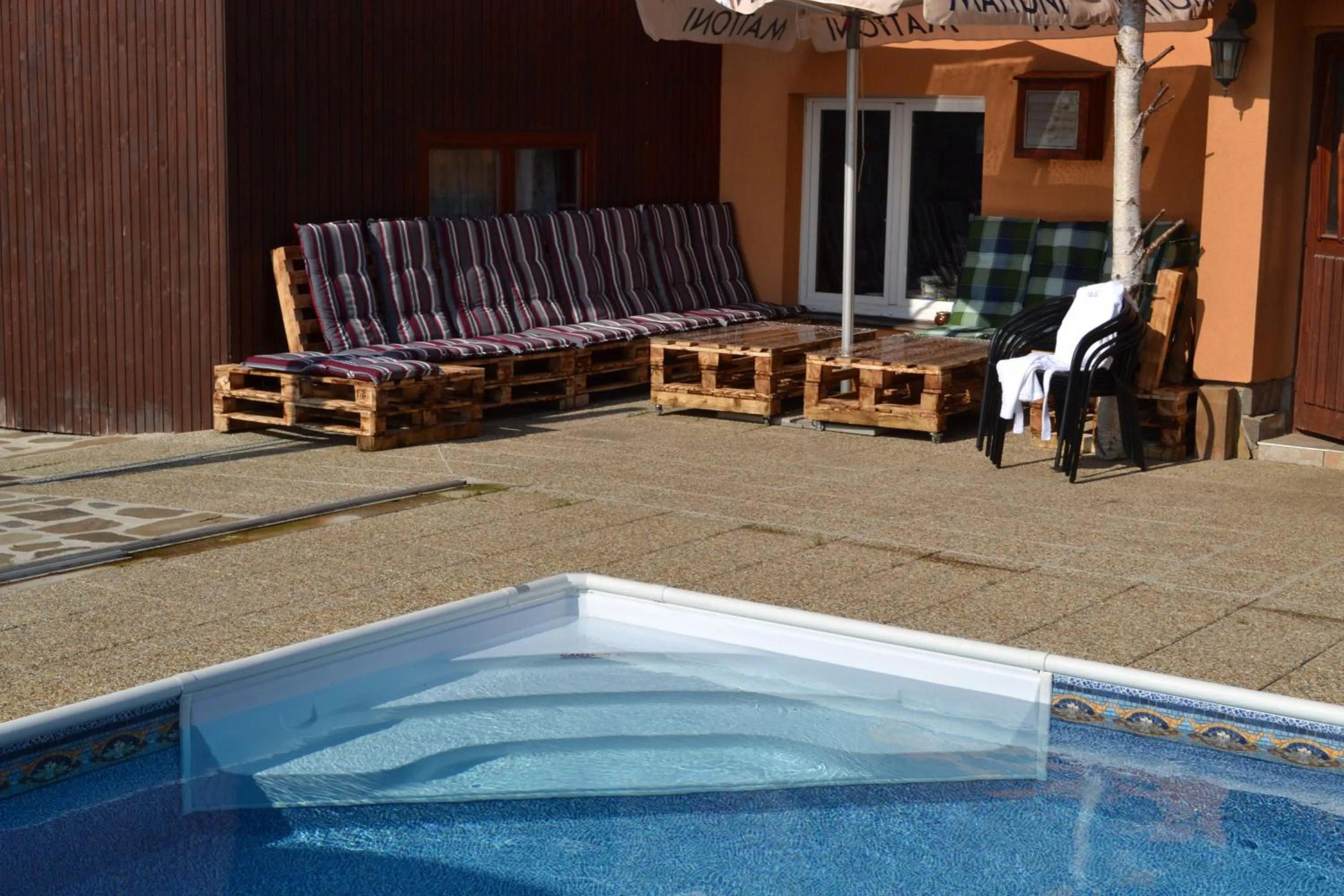 Swimming pool in VeLa