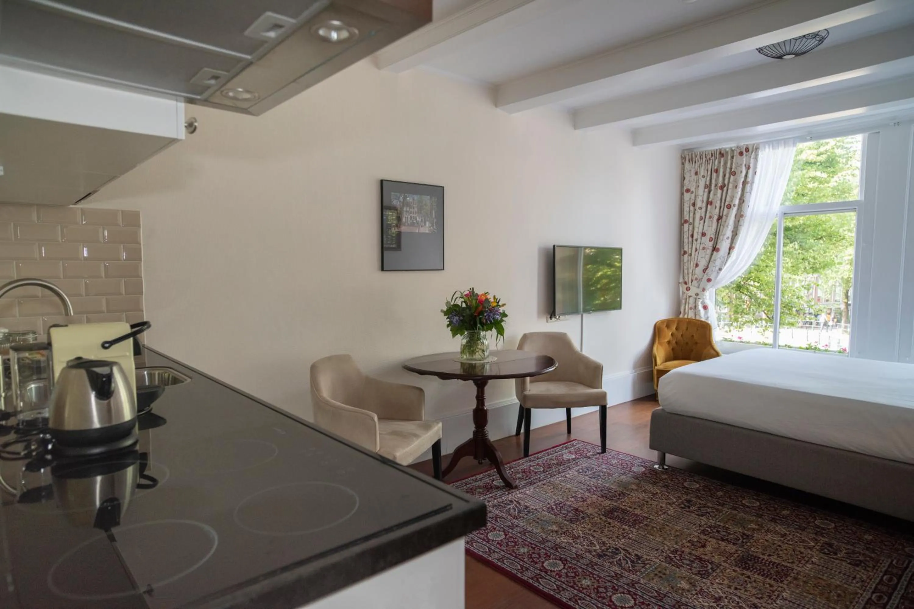 Bed in Keizershouse Amsterdam