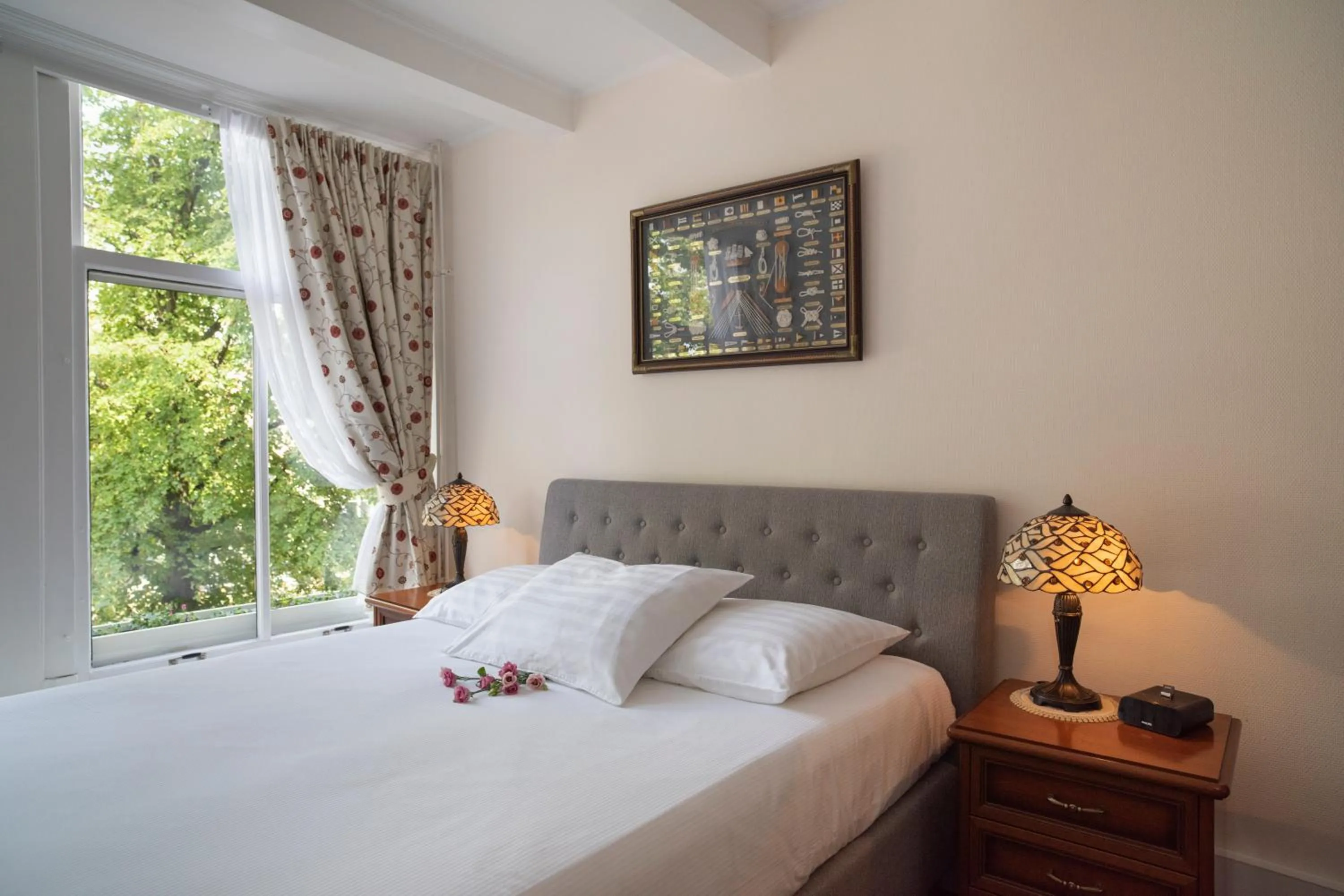 Bed in Keizershouse Amsterdam