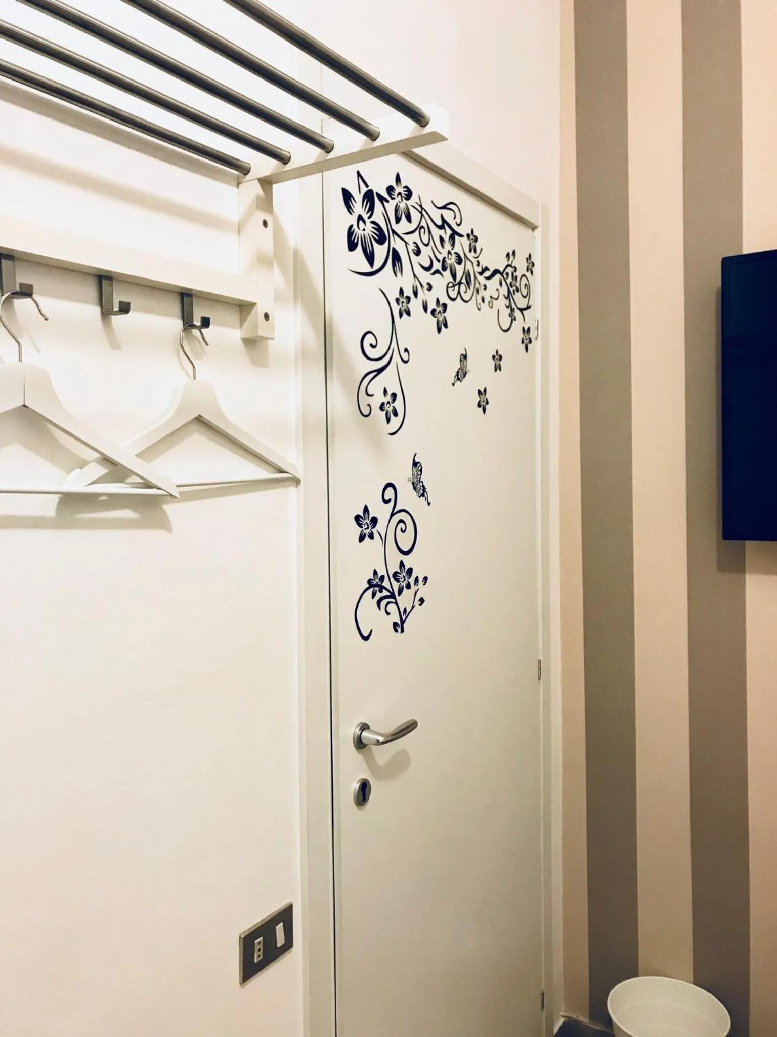 Decorative detail in Simoni 10