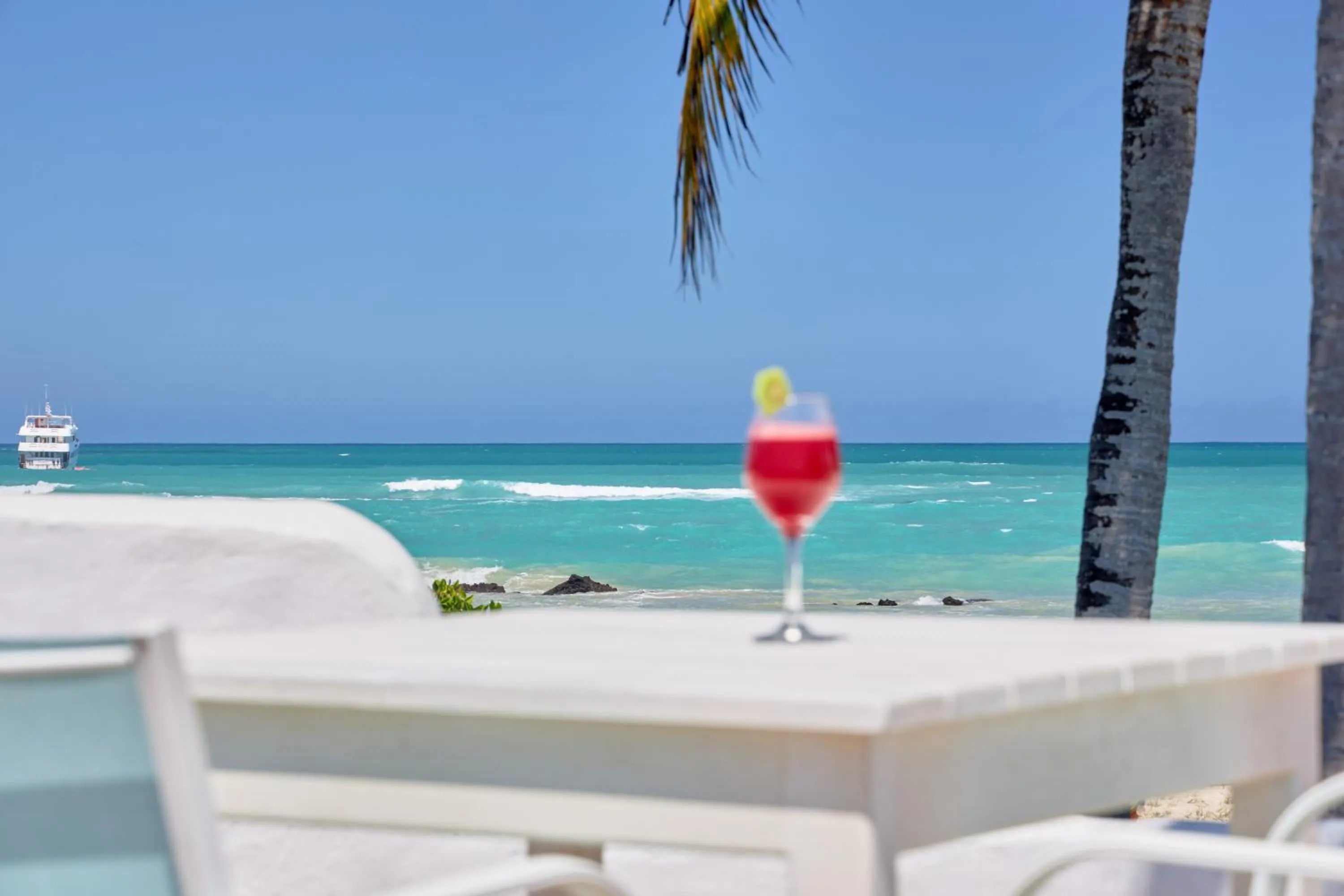 Day in Hotel Isamar Galapagos Beachfront