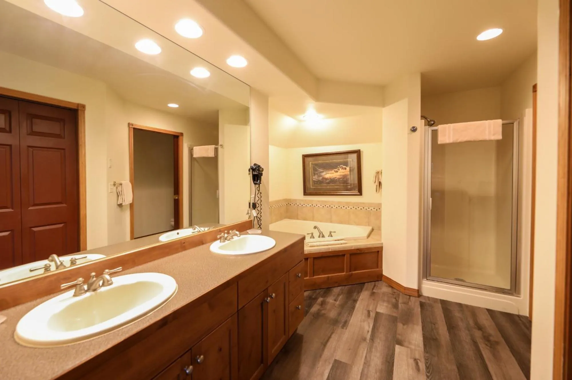 Shower in Meadow Lake Resort & Condos