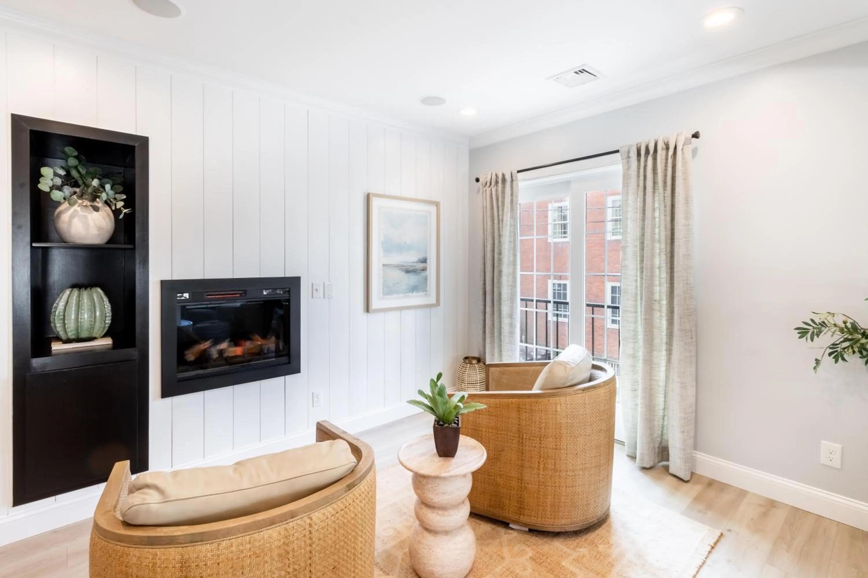 The Newport Lofts - 410 Thames Street