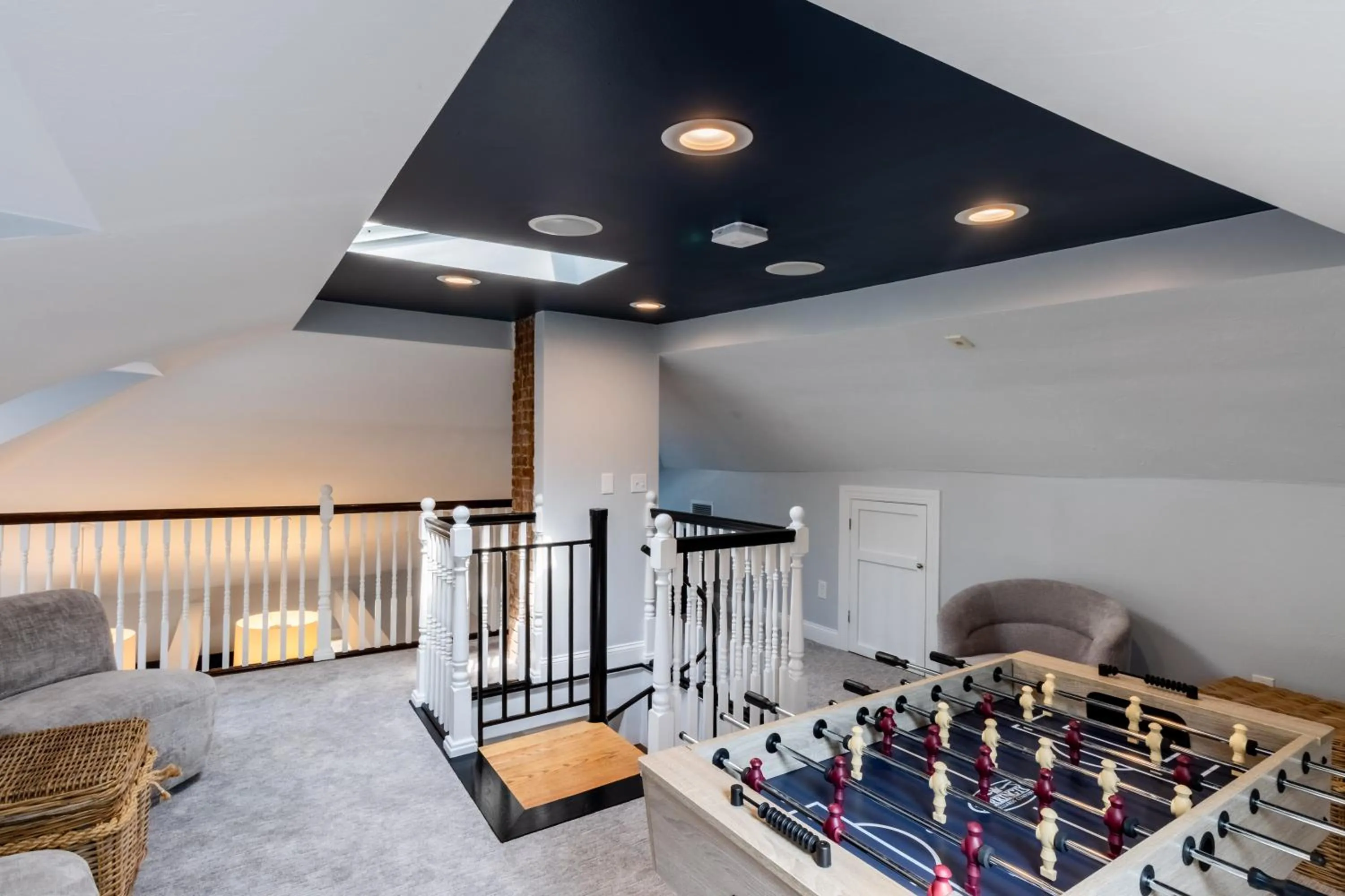 The Newport Lofts - 410 Thames Street