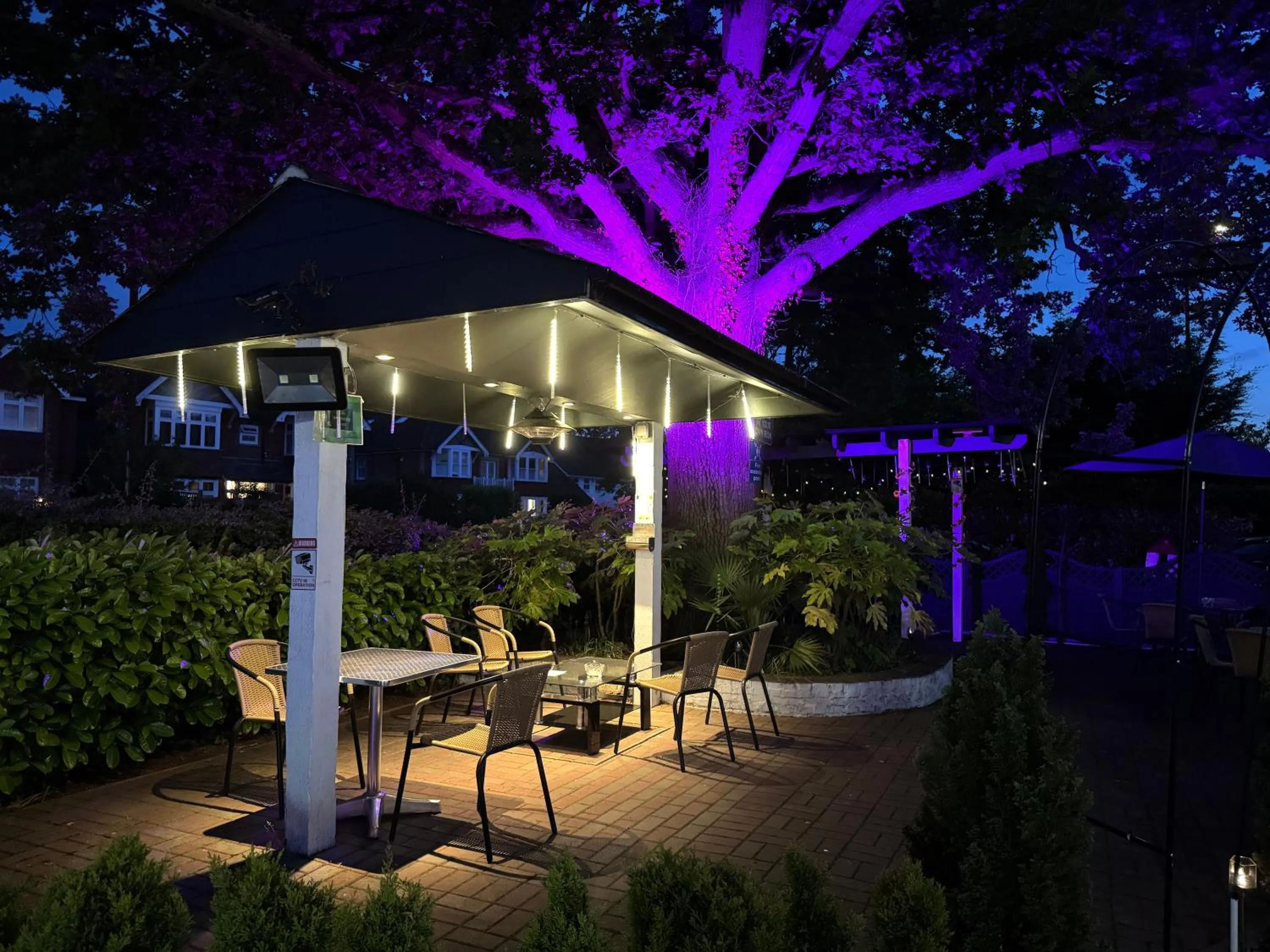 Garden in The Gatwick White House Hotel