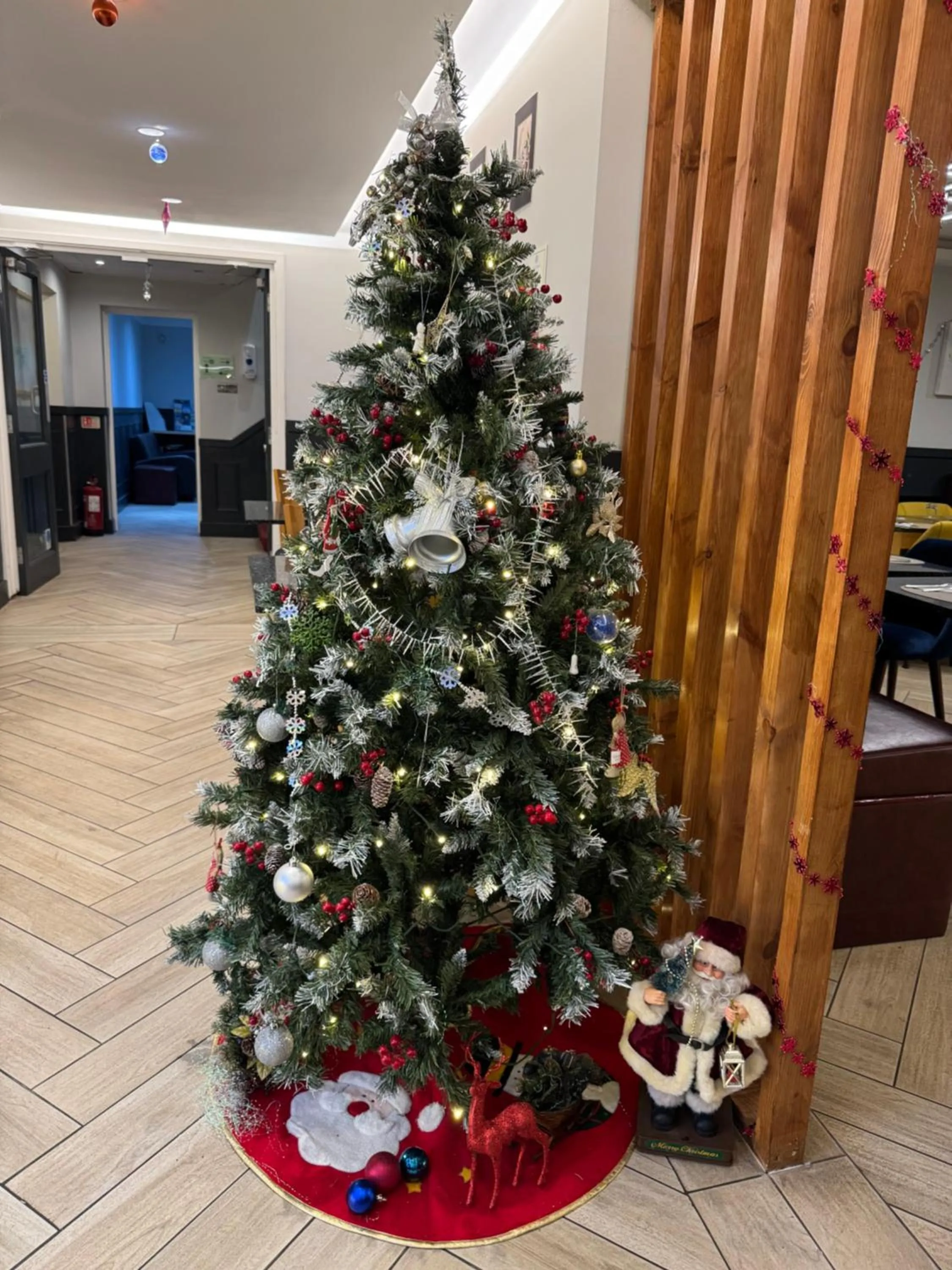 Decorative detail in The Gatwick White House Hotel
