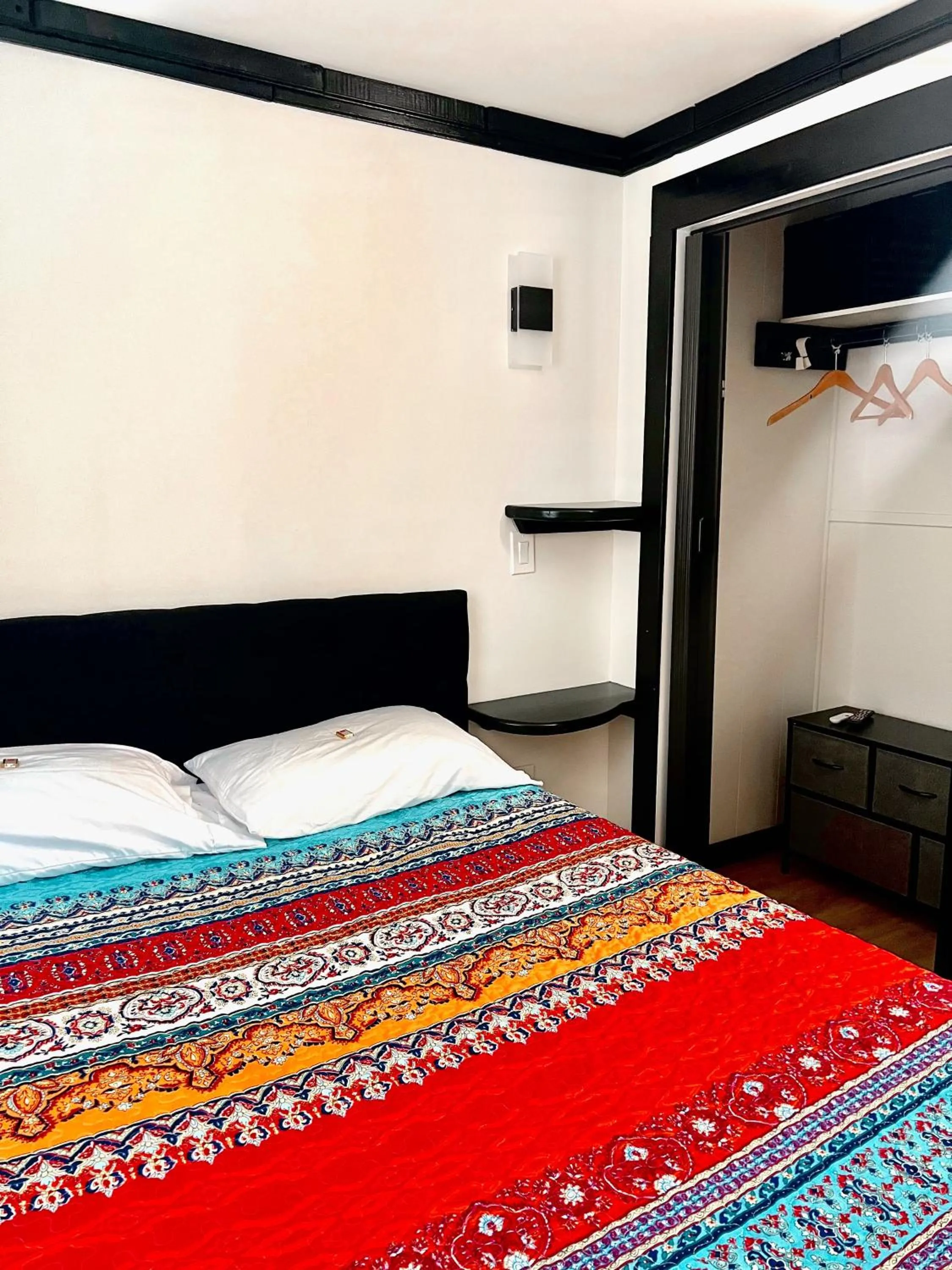 Bed in Davis Cove Resort