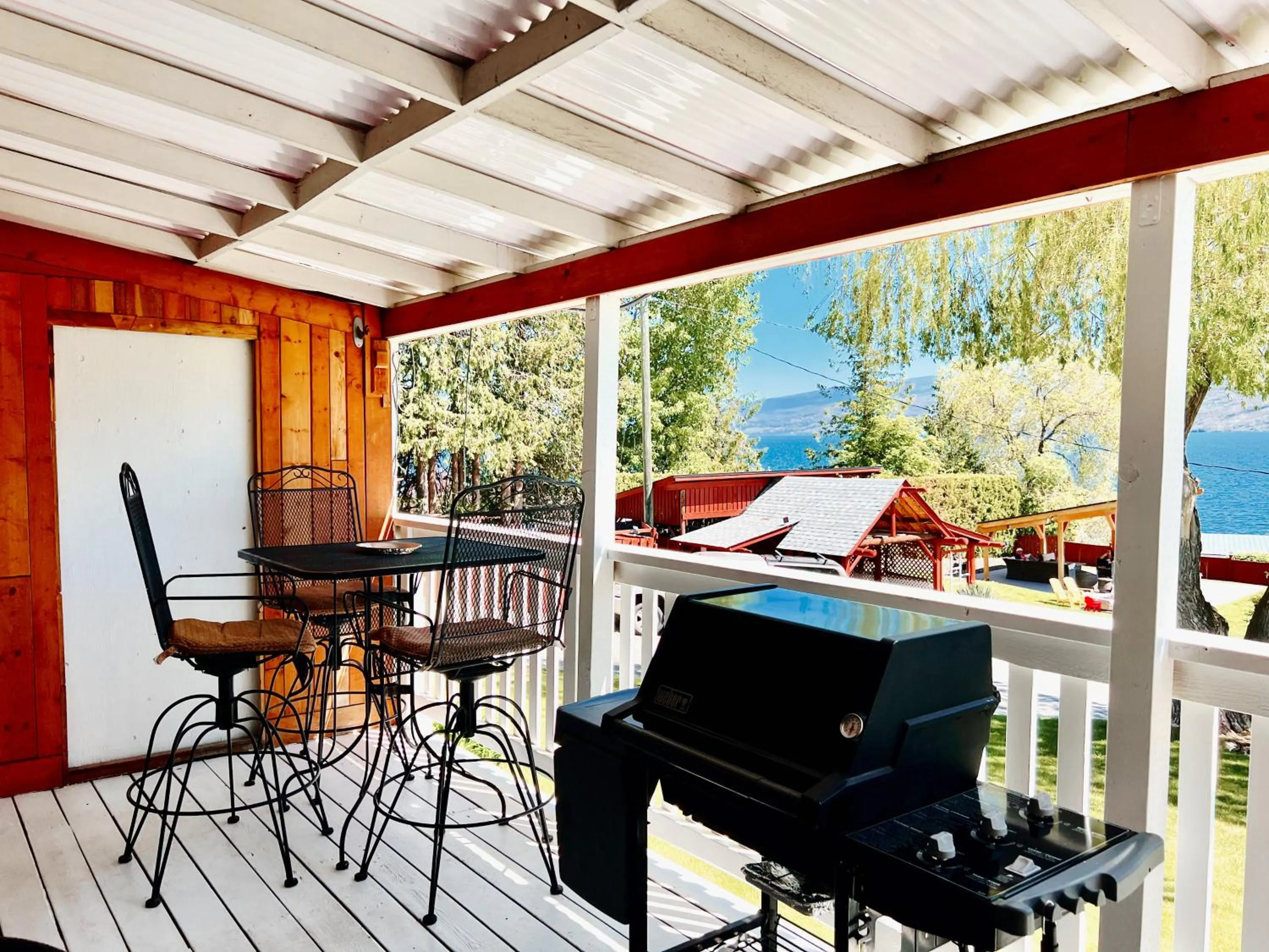 Balcony/Terrace in Peachland Beach Resort