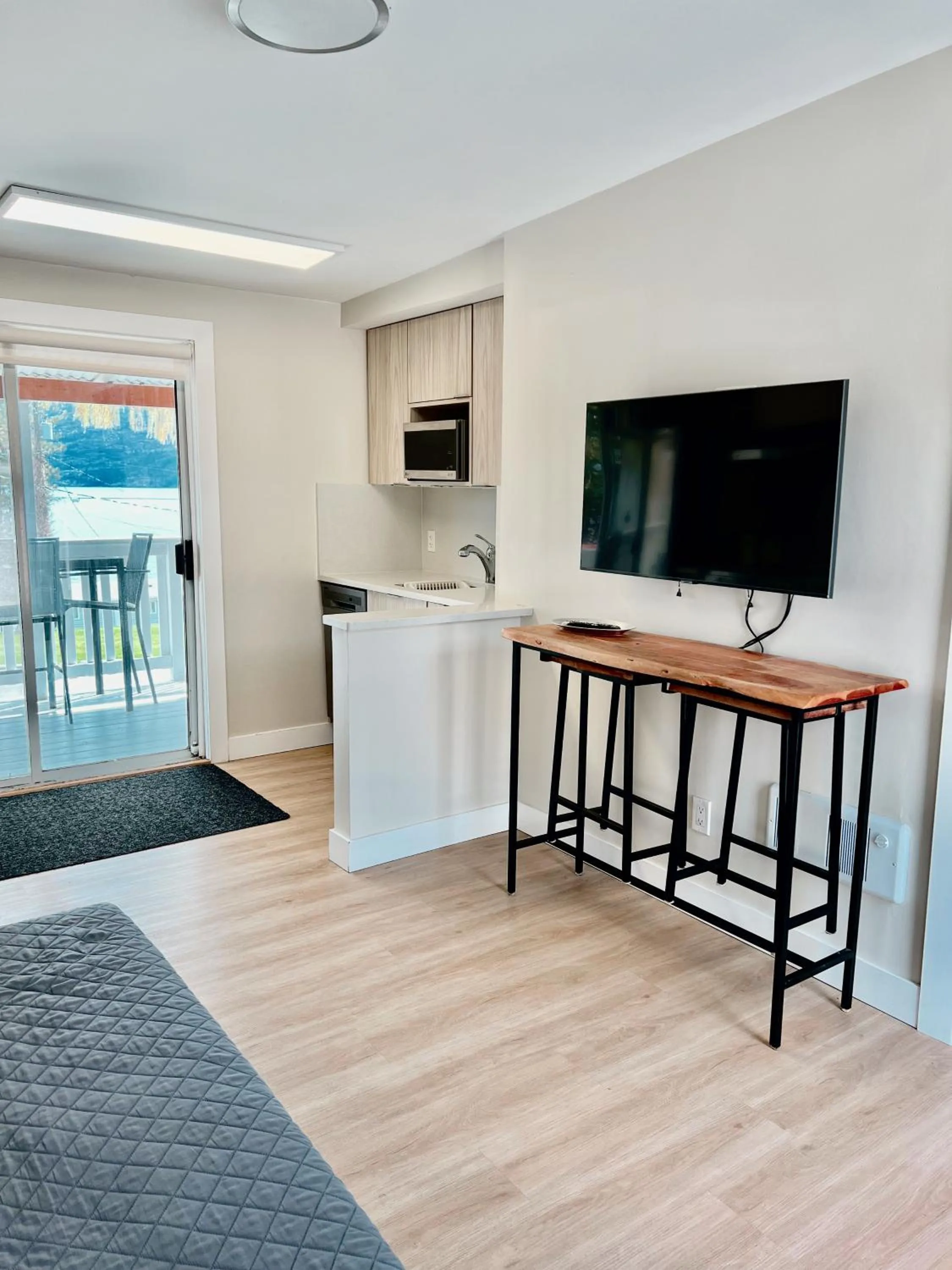 TV and multimedia in Davis Cove Resort