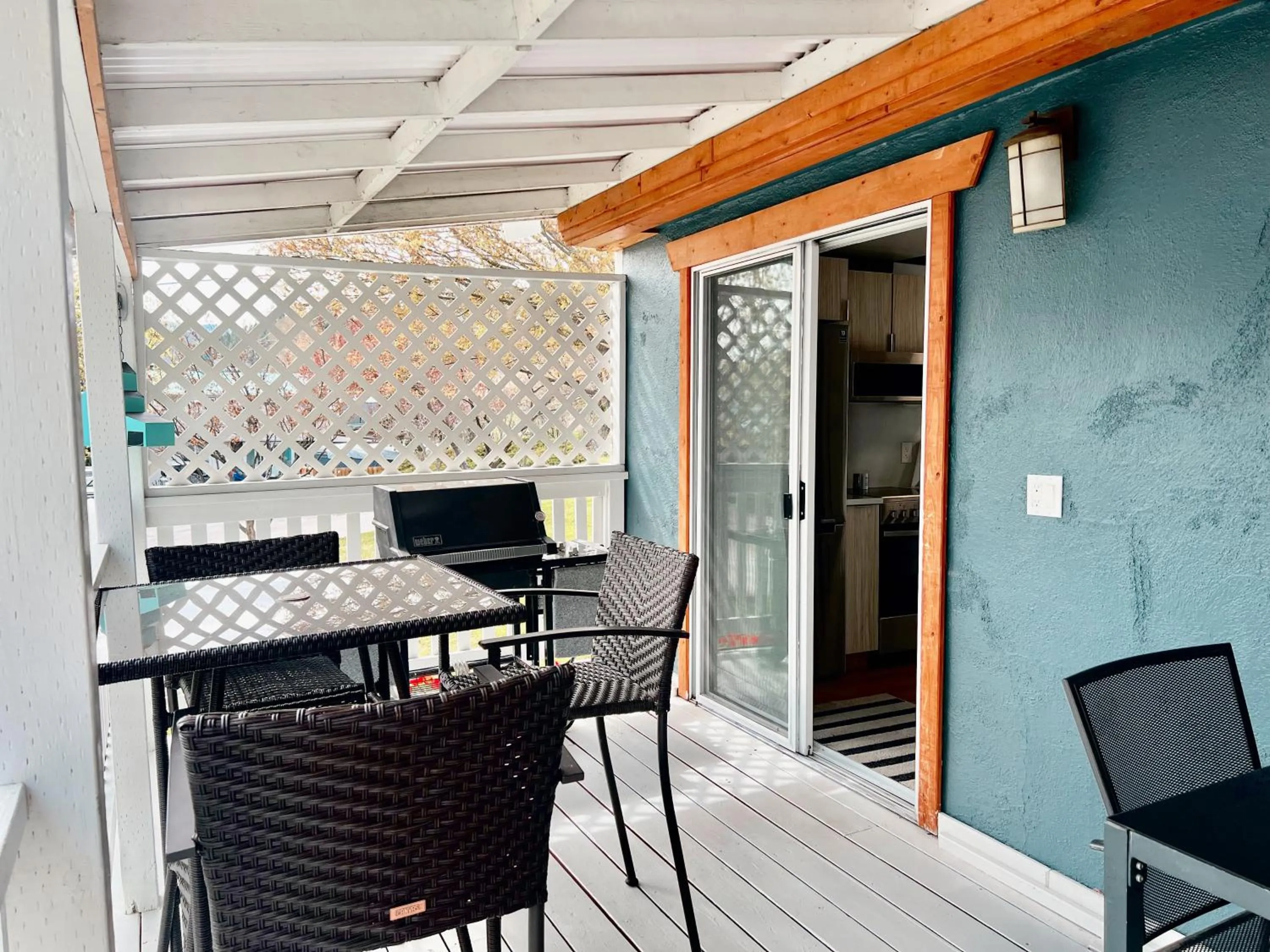 BBQ facilities in Davis Cove Resort