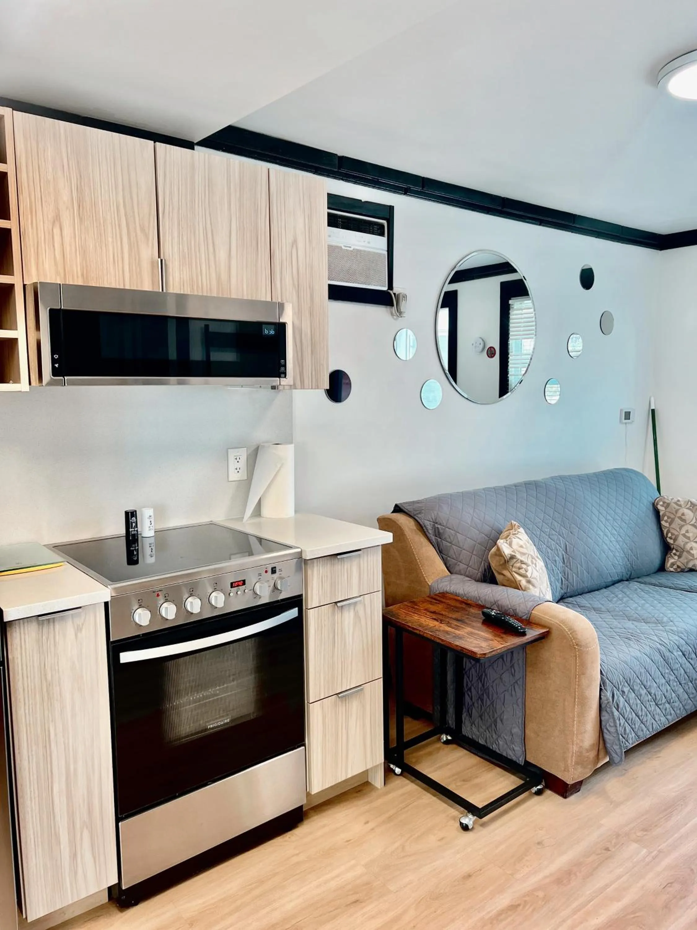 Living room in Davis Cove Resort