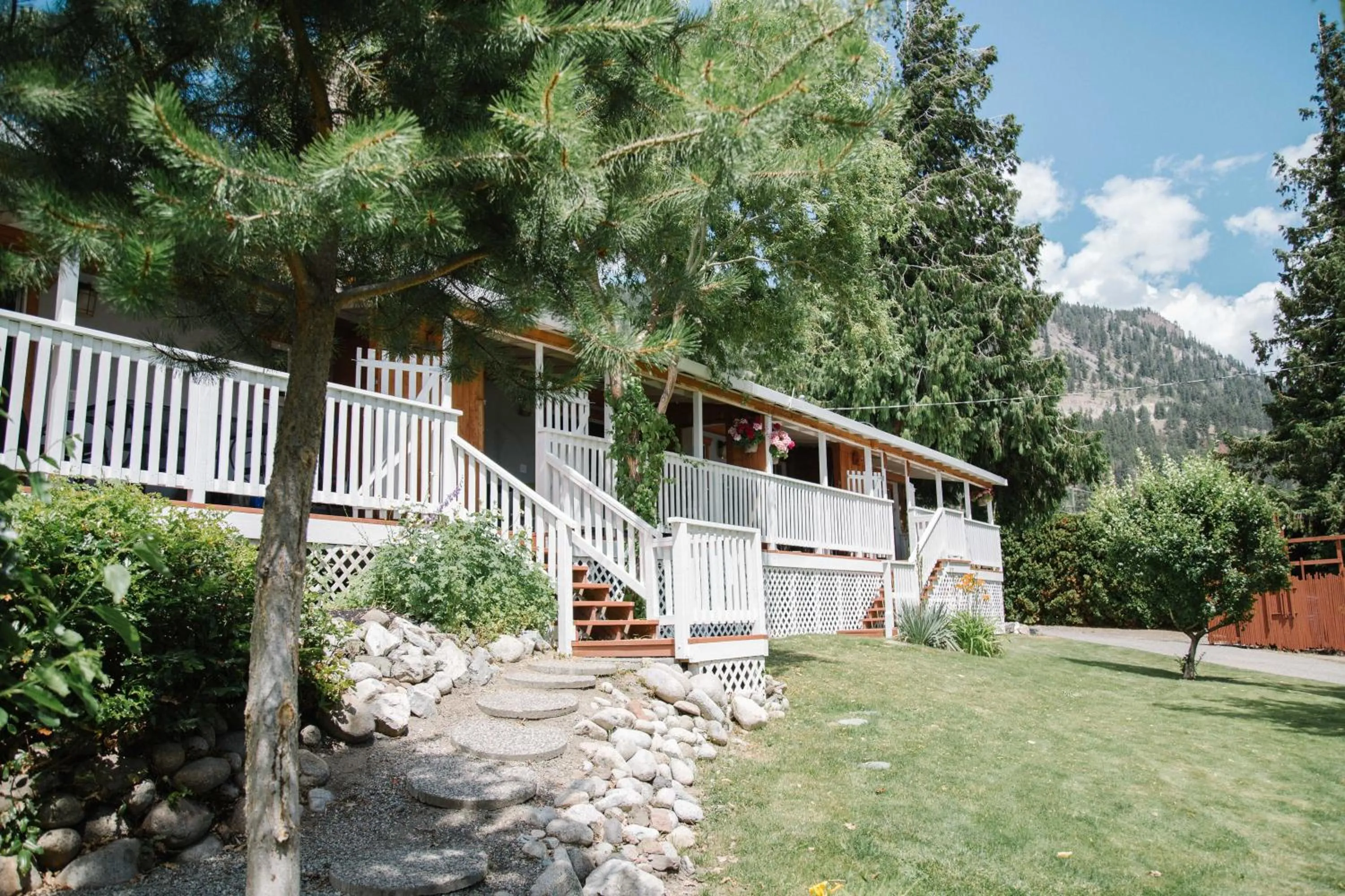 Property building in Davis Cove Resort