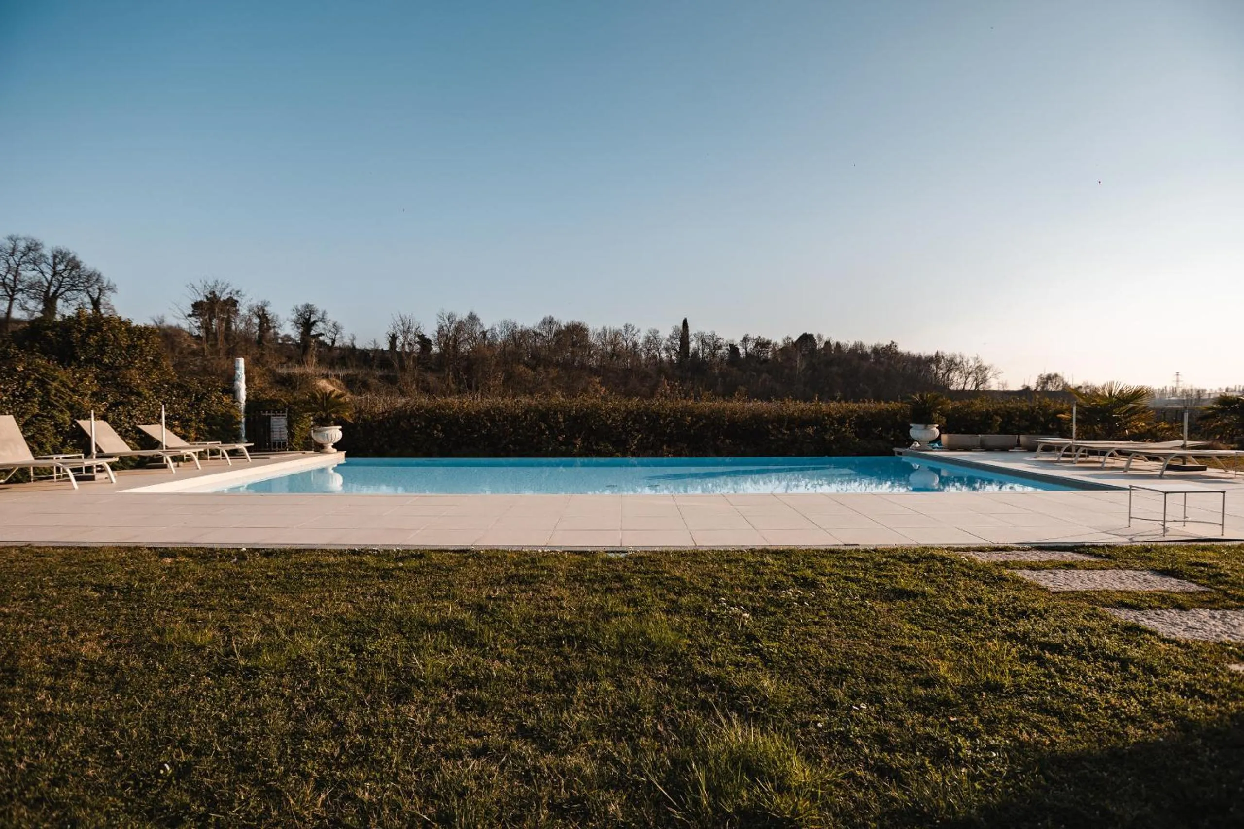 Swimming pool in Residenza Pastrengo