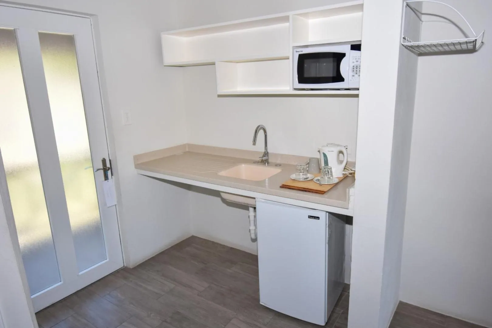 Kitchen or kitchenette in The Moxy