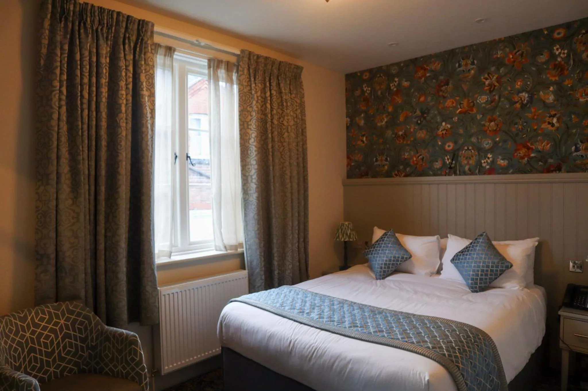 Bed in The George Hotel