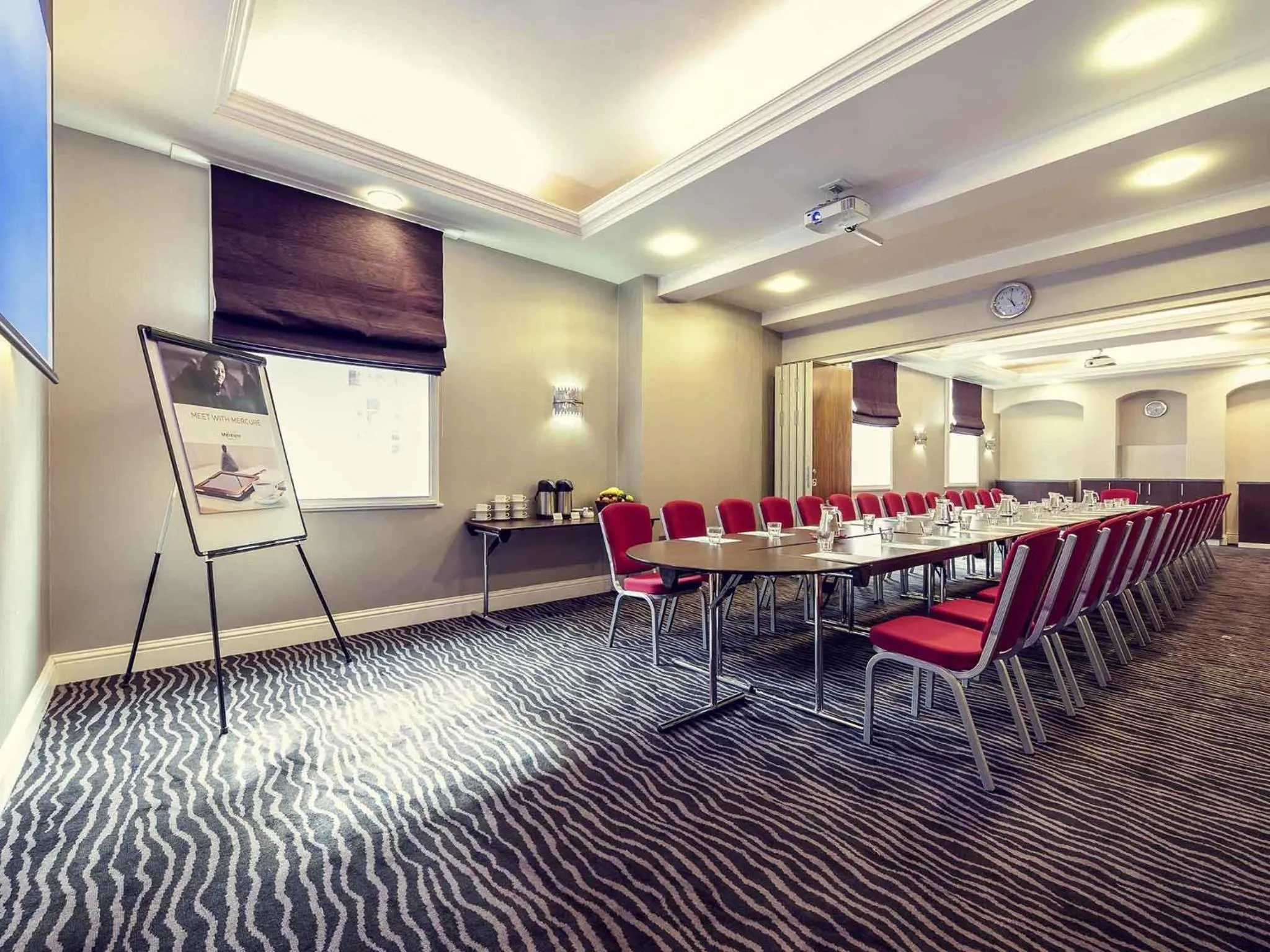 Meeting/conference room in Mercure Nottingham City Centre Hotel
