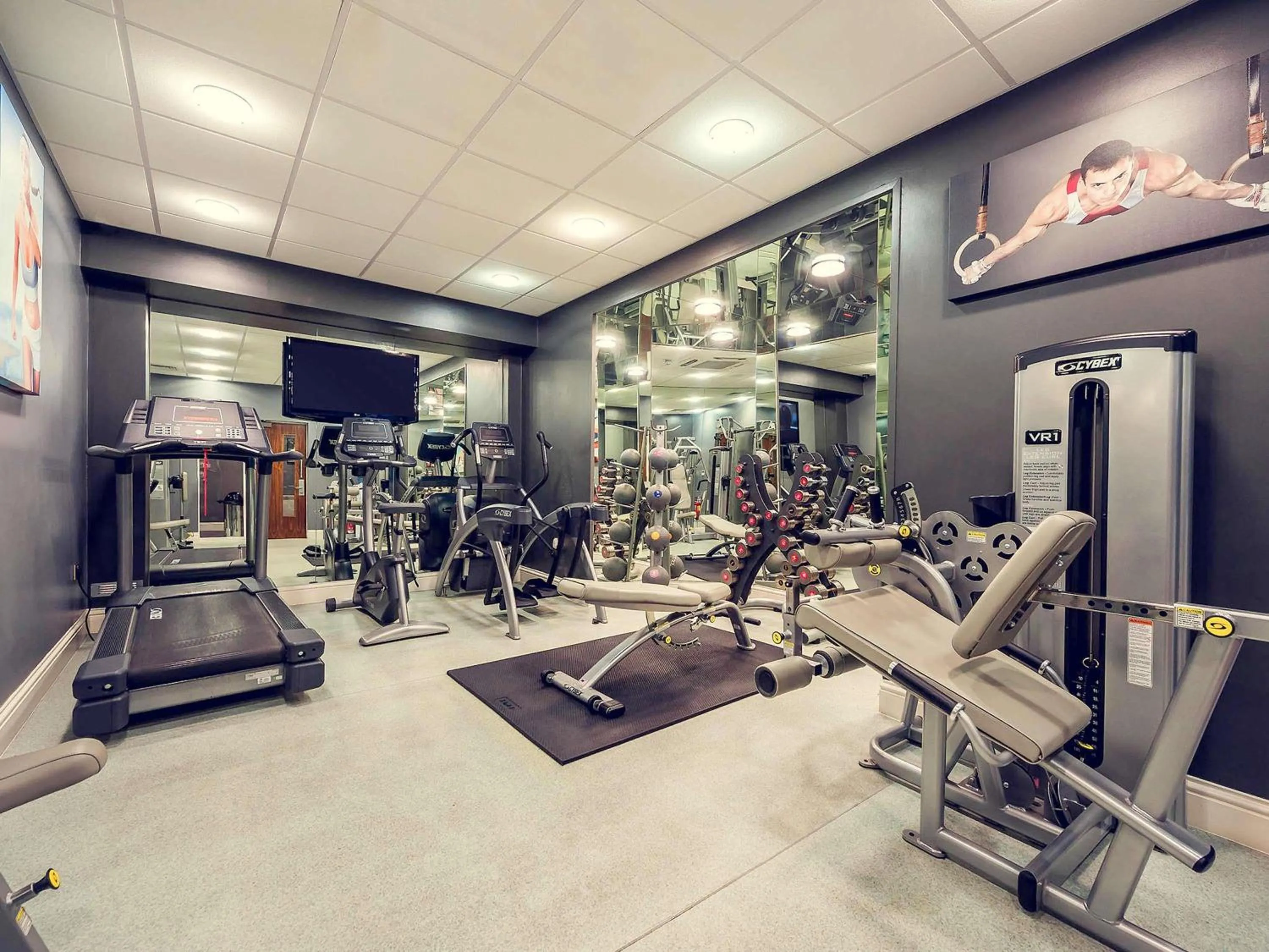 Property building in Mercure Nottingham City Centre Hotel