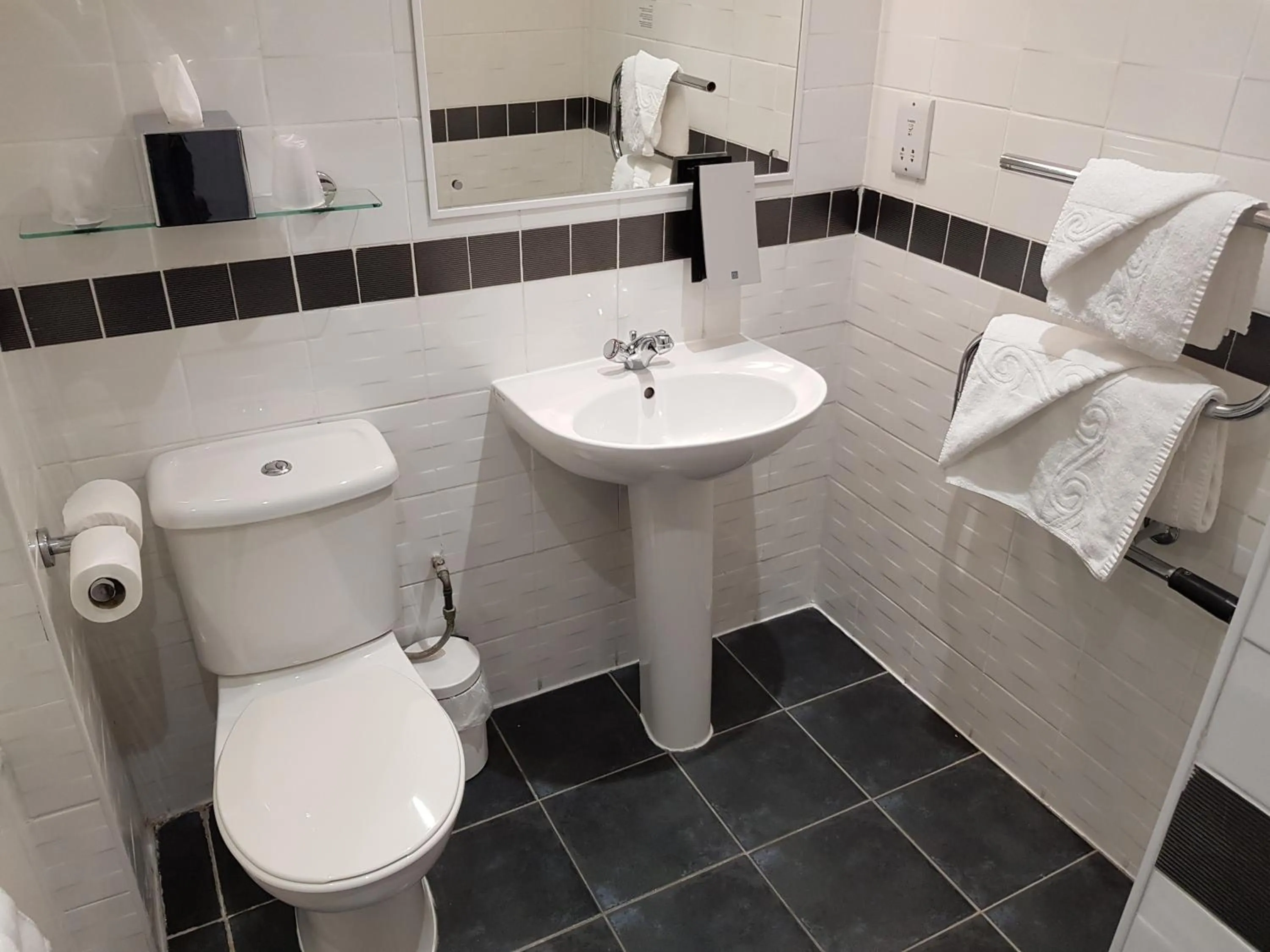 Bathroom in Best Western Stoke on Trent City Centre Hotel