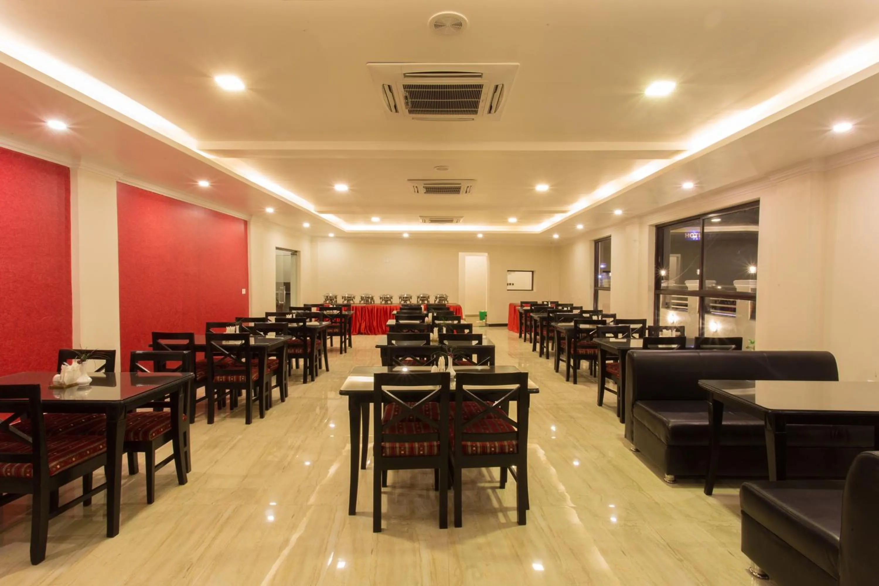 Restaurant/places to eat in Tuki Resort Pokhara