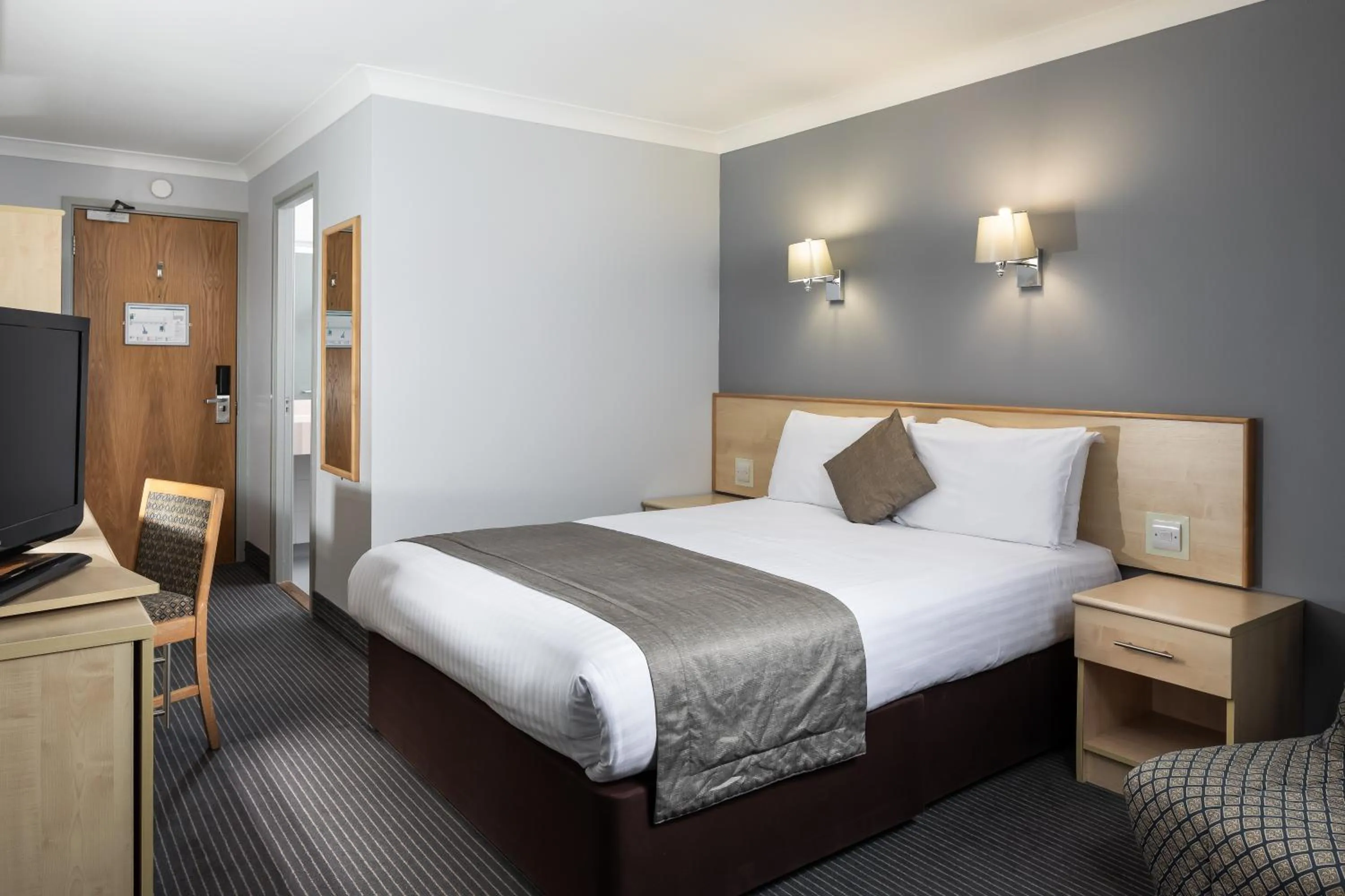 Bedroom in OYO Flagship London Finchley