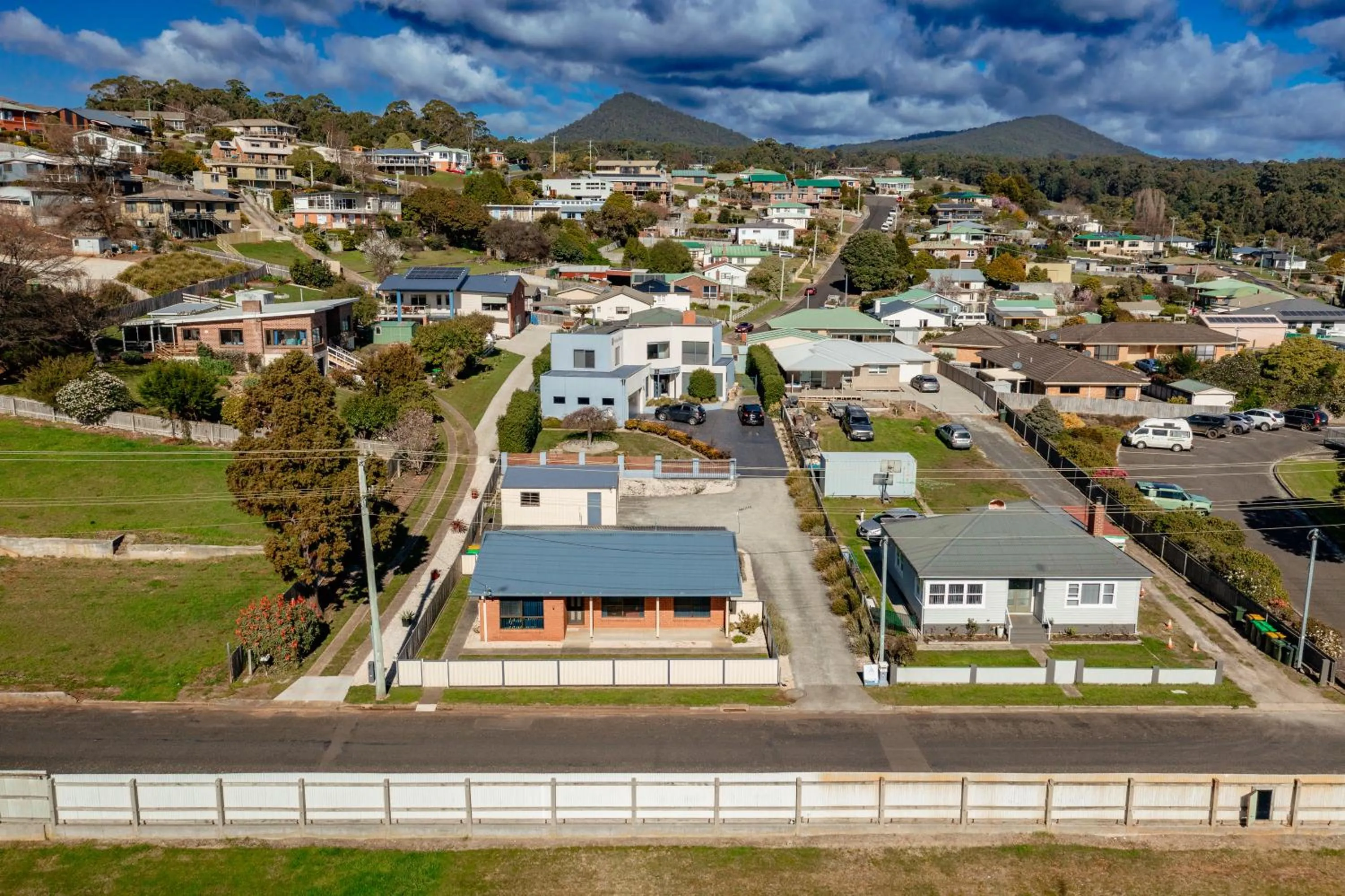 Property building in Madsen Retreat
