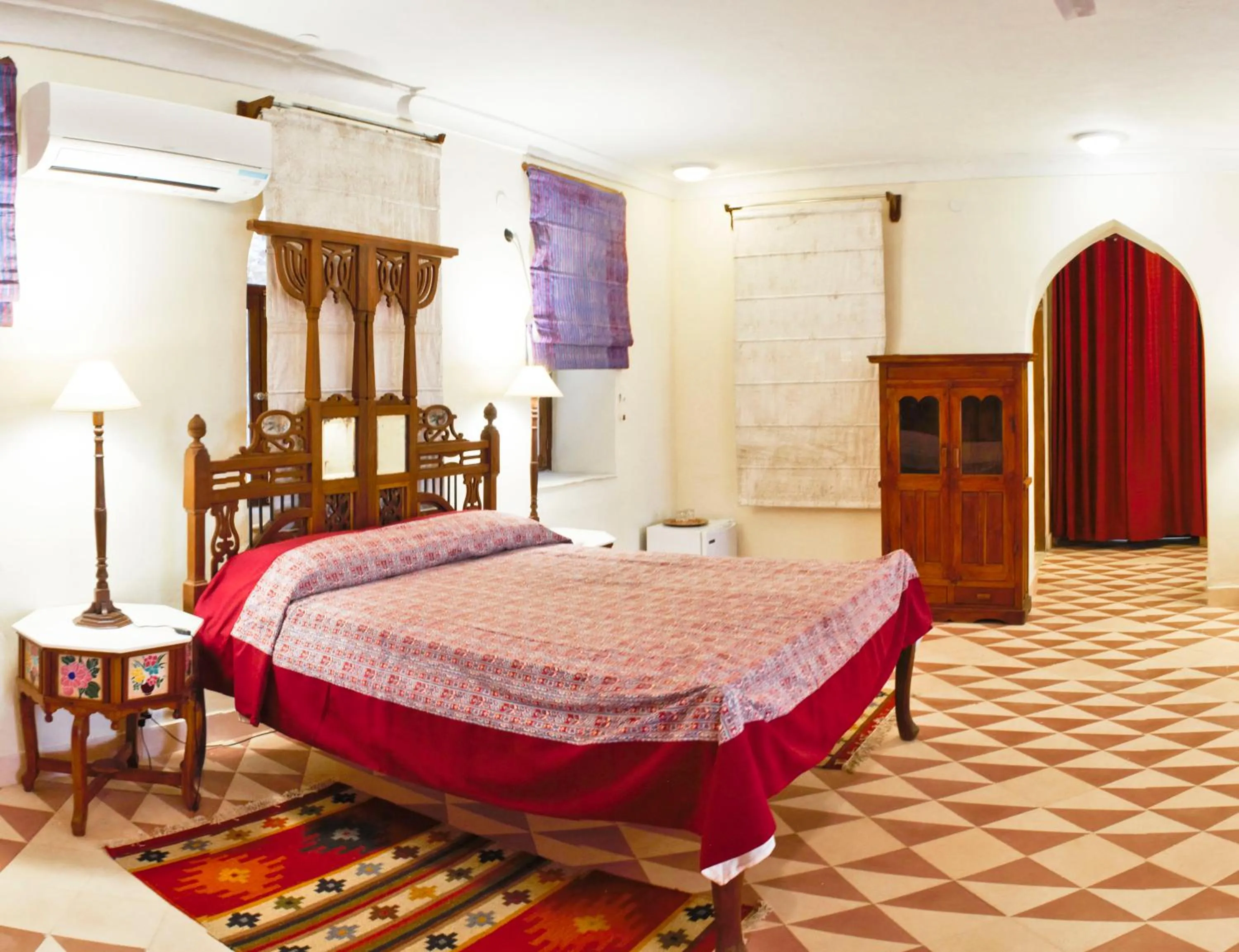 Photo of the whole room, Bed in Neemrana's - Tijara Fort Palace