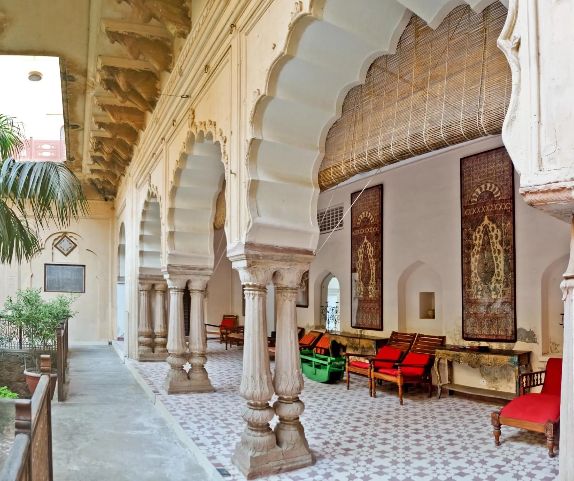 Lobby or reception in Neemrana's - Tijara Fort Palace